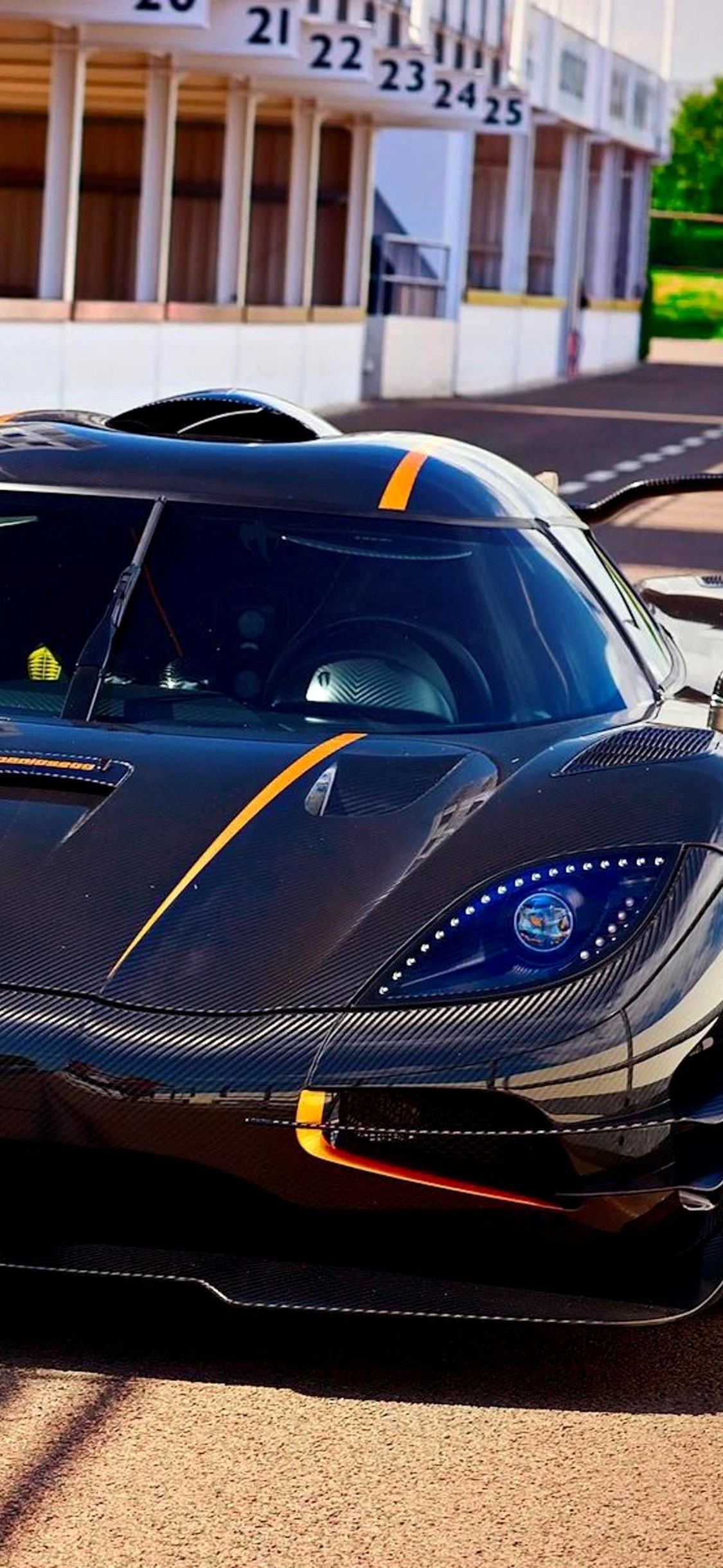 Koenigsegg Wallpaper 4K iPhone Ideas