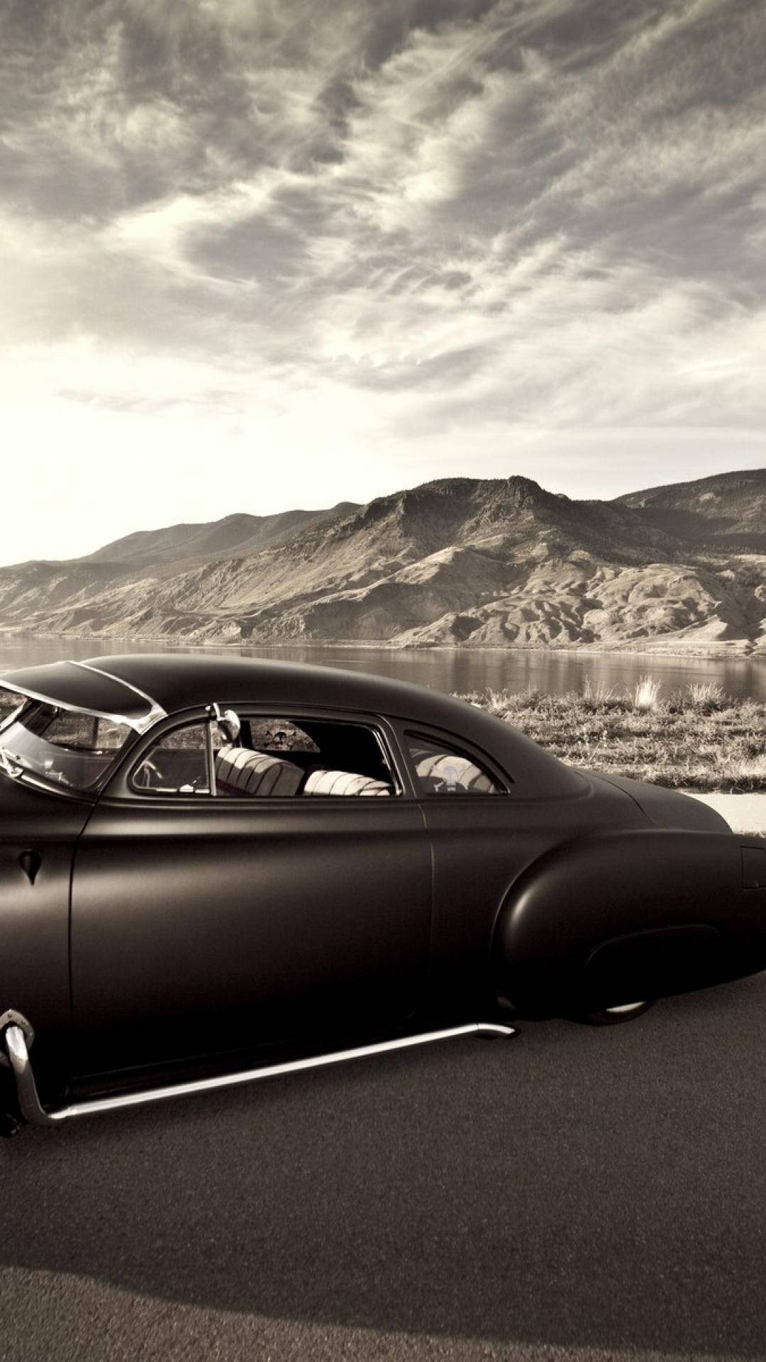 Free Car HD Wallpaper