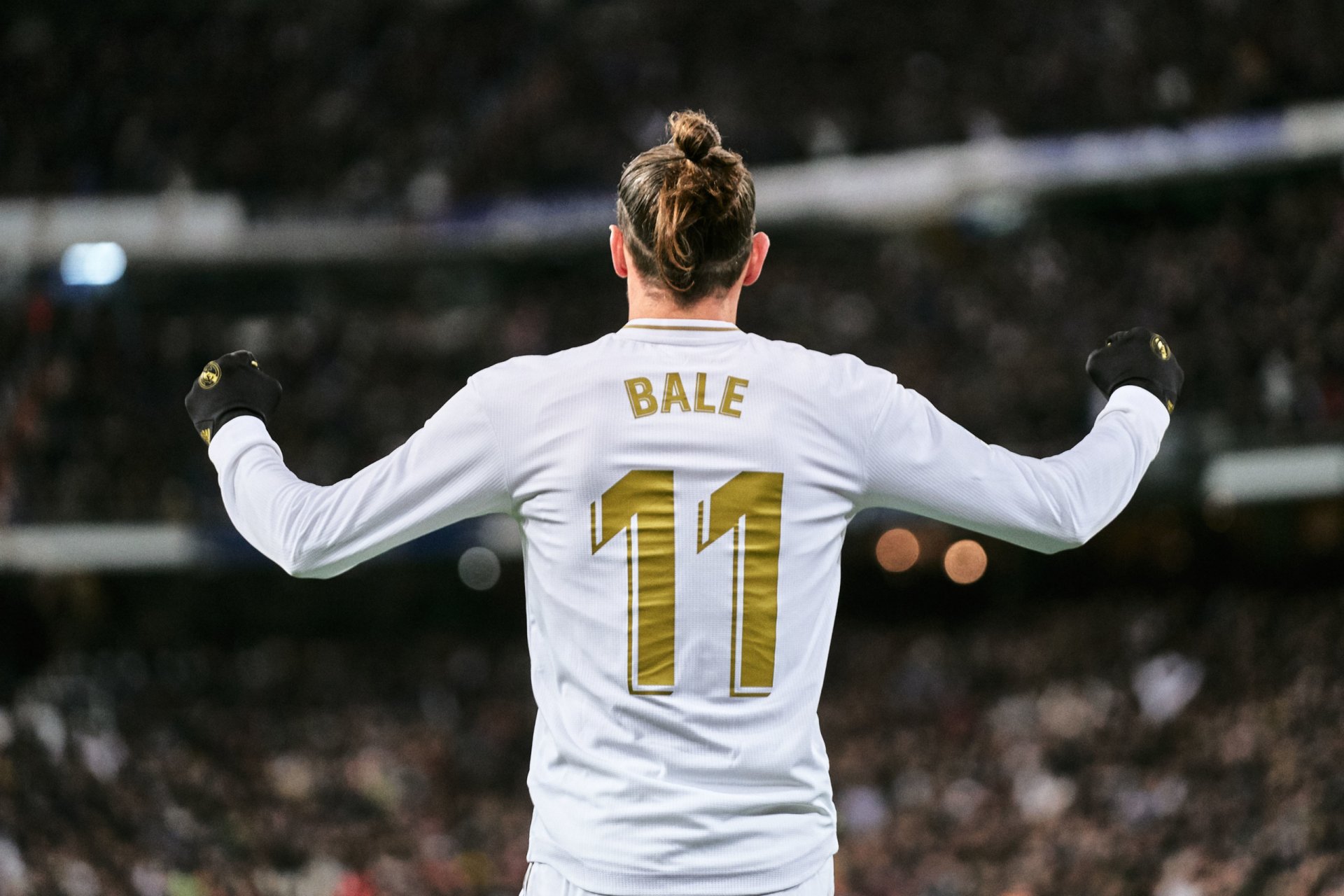 Download Real Madrid C.F. Soccer Welsh