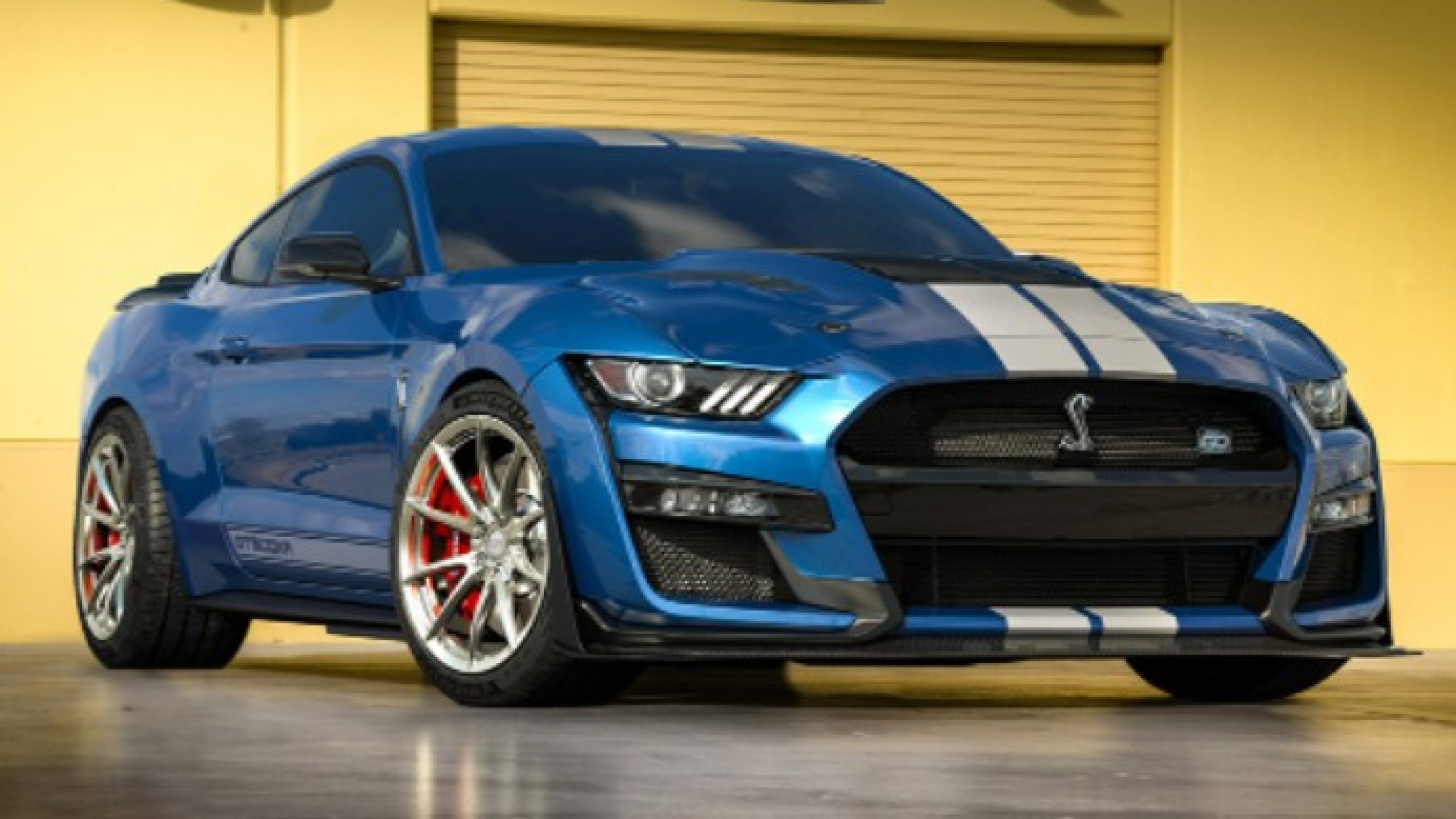 2024 Ford Mustang HD Desktop Wallpaper