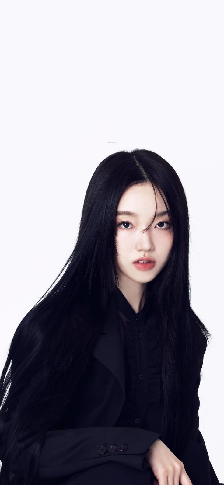 GOWON LOOSSEMBLE LOCKSCREEN. Instagram
