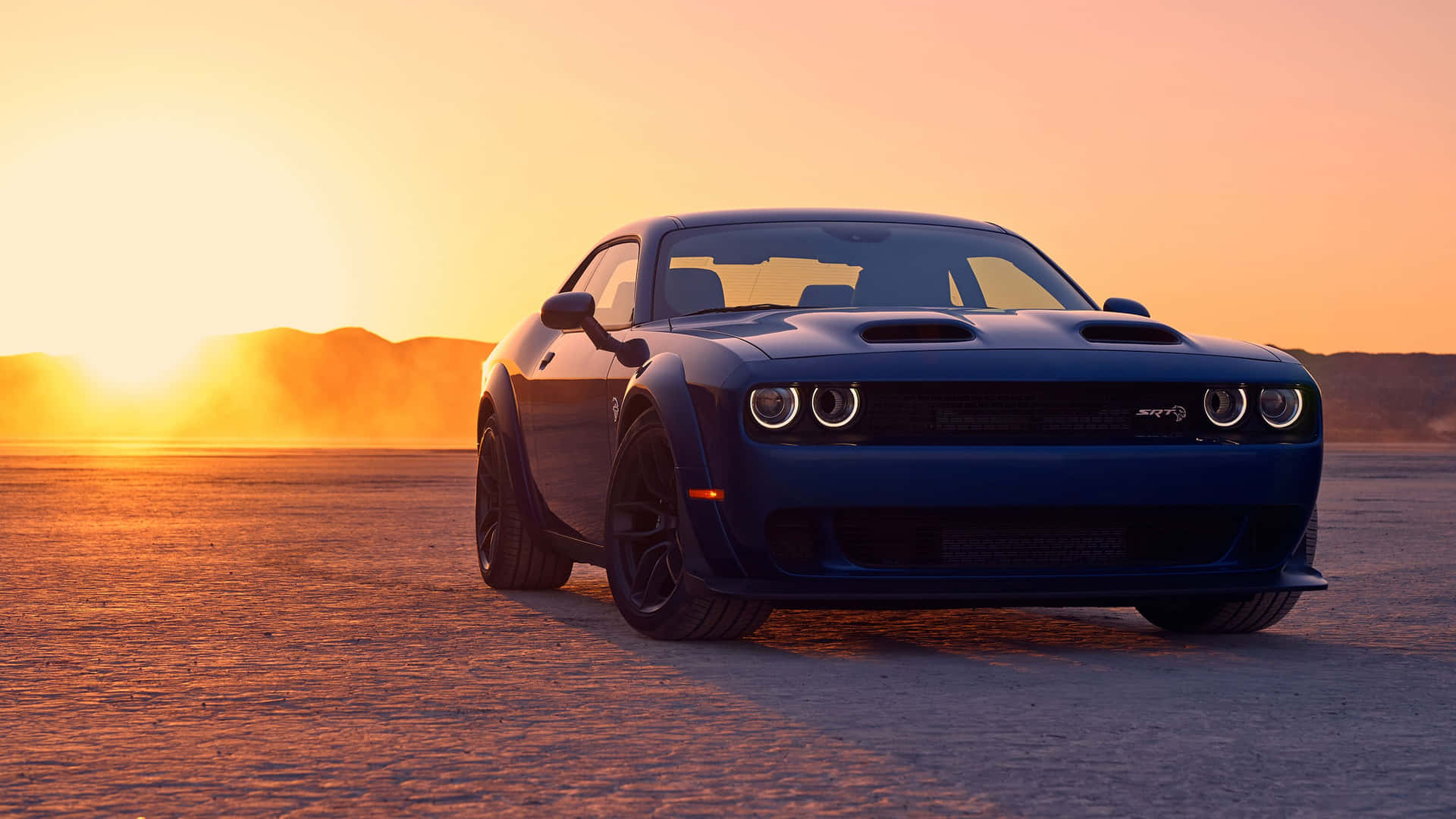 Download The Iconic Dodge Challenger 4K Wallpaper