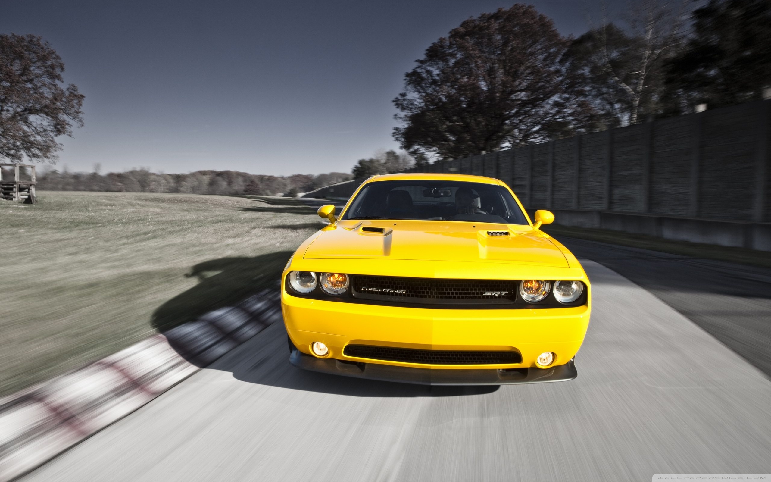 Dodge Challenger SRT Ultra HD Desktop