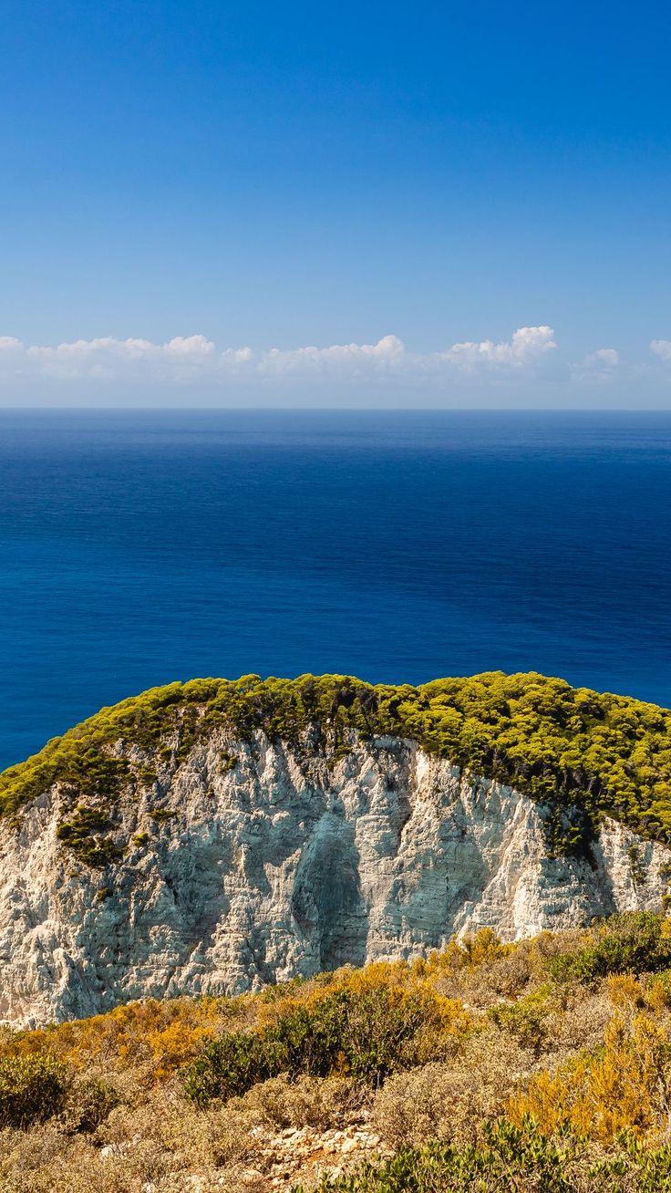 free wallpaper 4K mountain, peak, sea