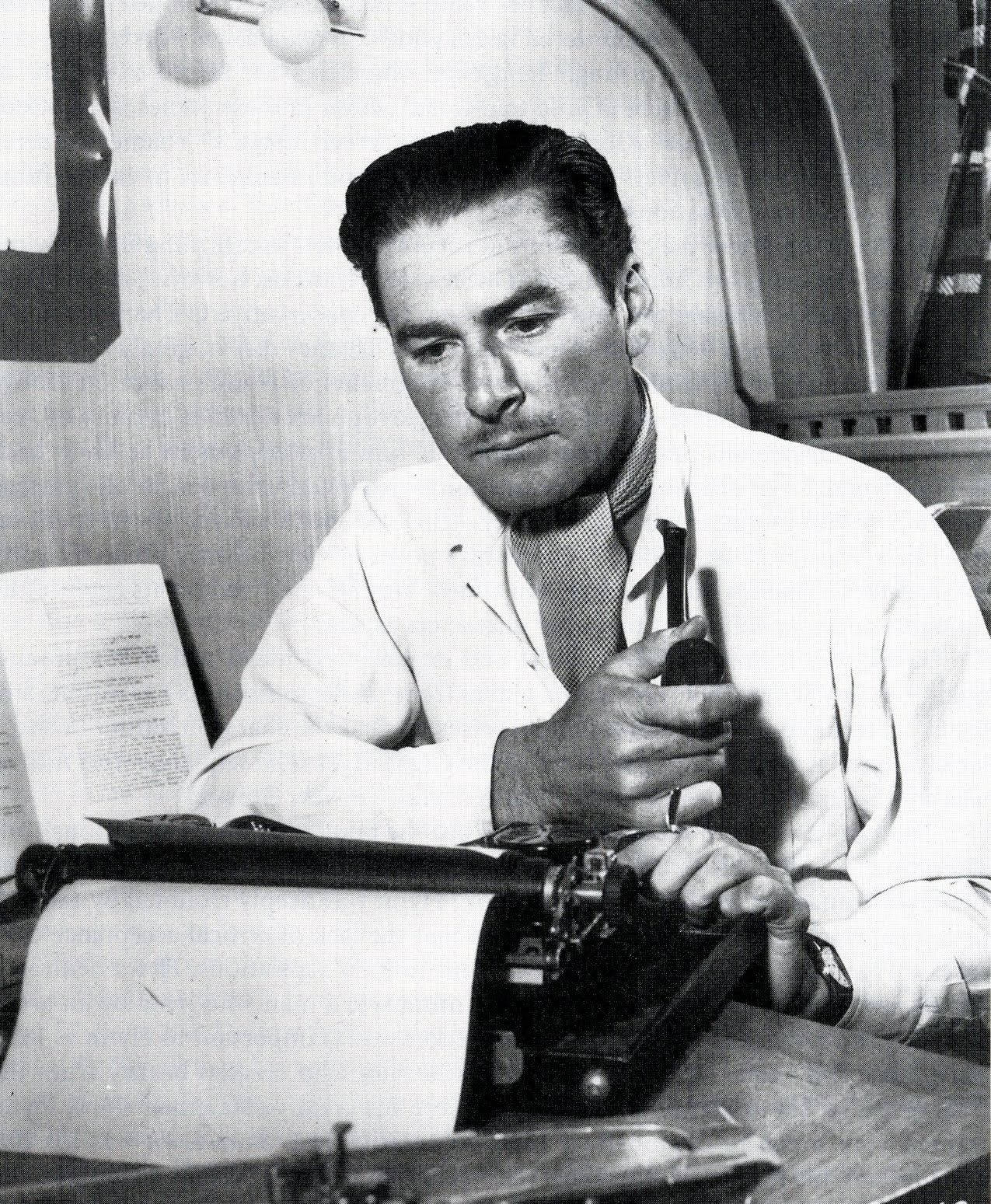 White Typewriter Wallpaper