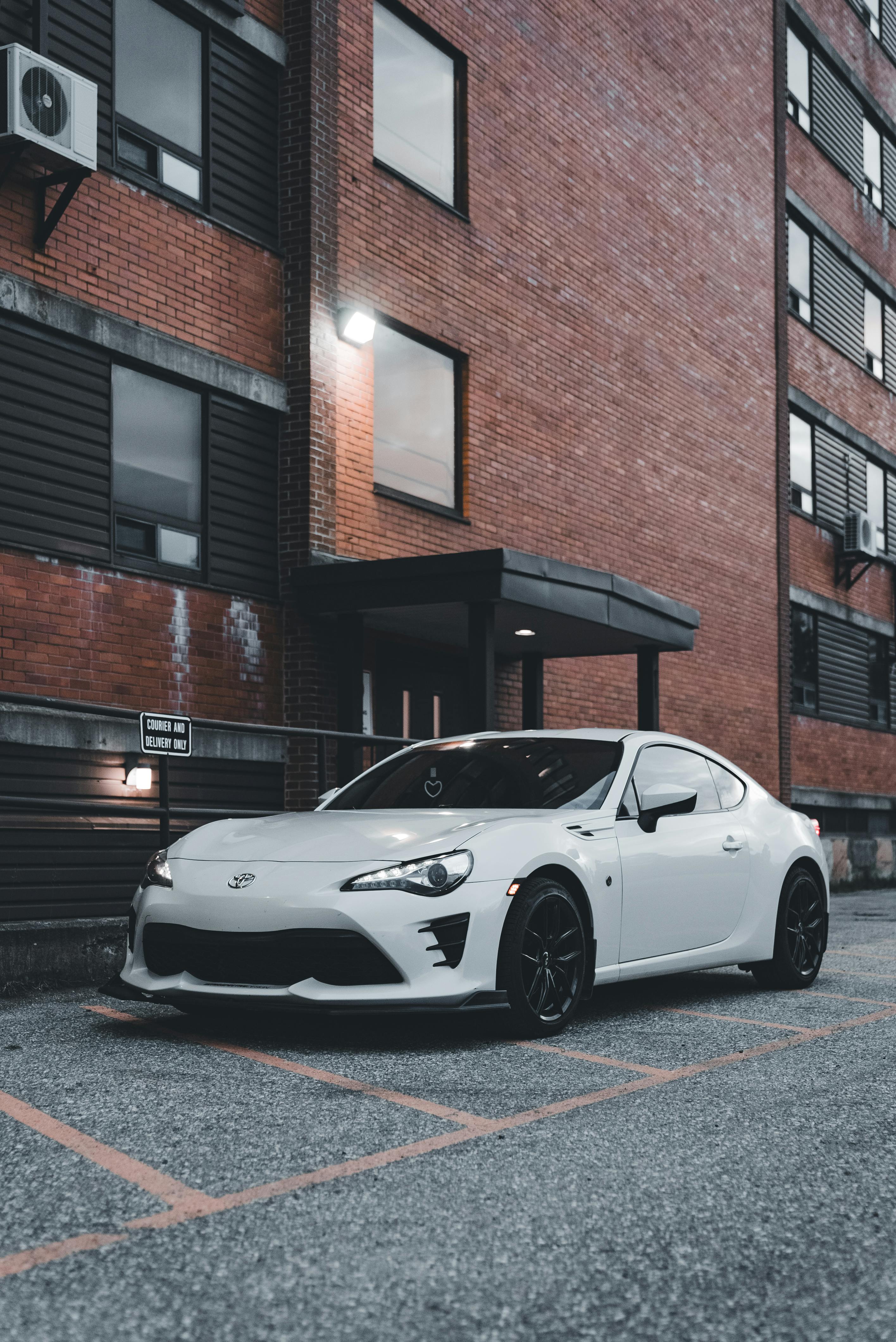 Toyota GT86 by Brick Building · Free