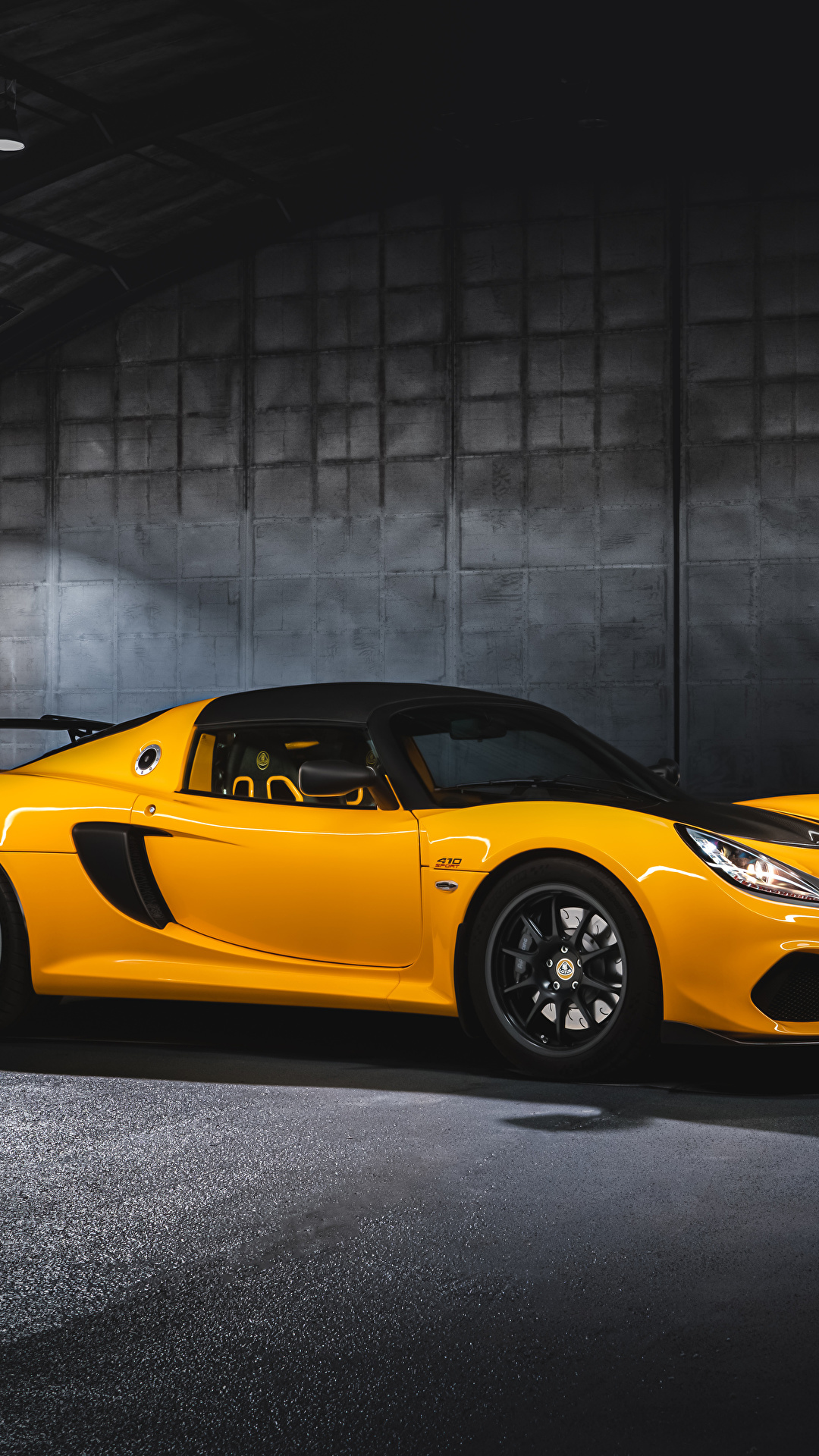 Exige Sport 410 Worldwide Yellow 1080x1920