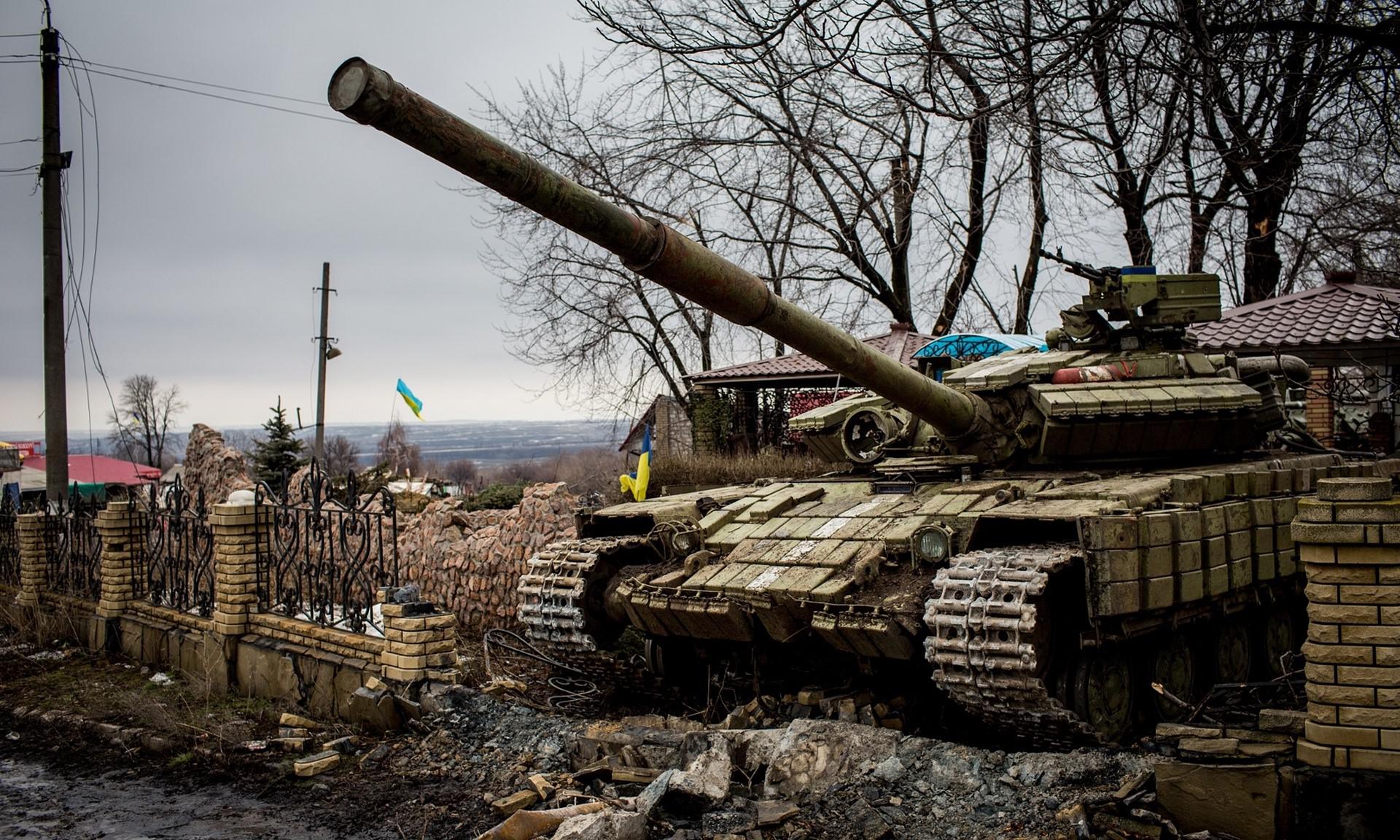 Ukrainian T 64BV Somewhere In Ukraine