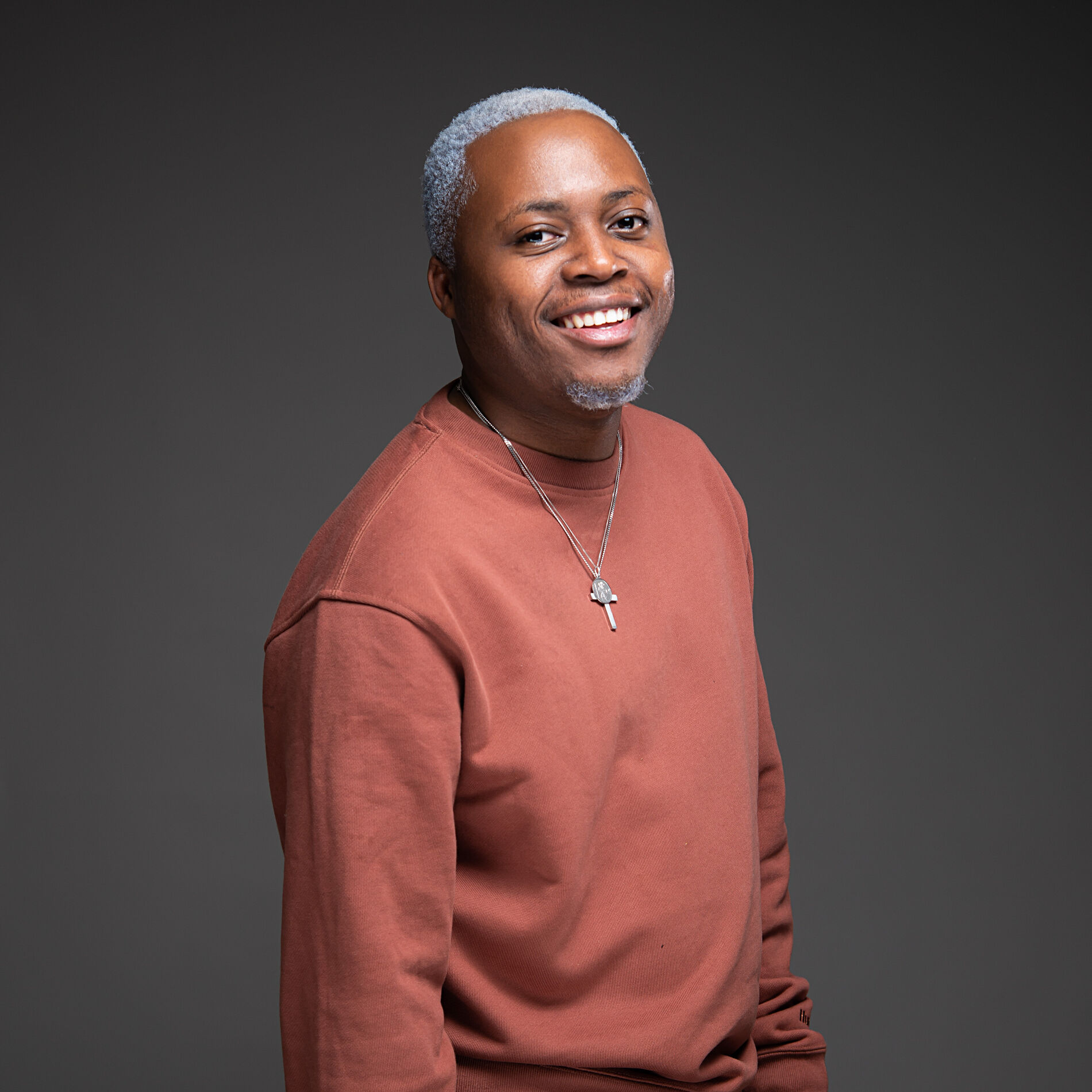 Kelvin Momo: albums, songs, playlists