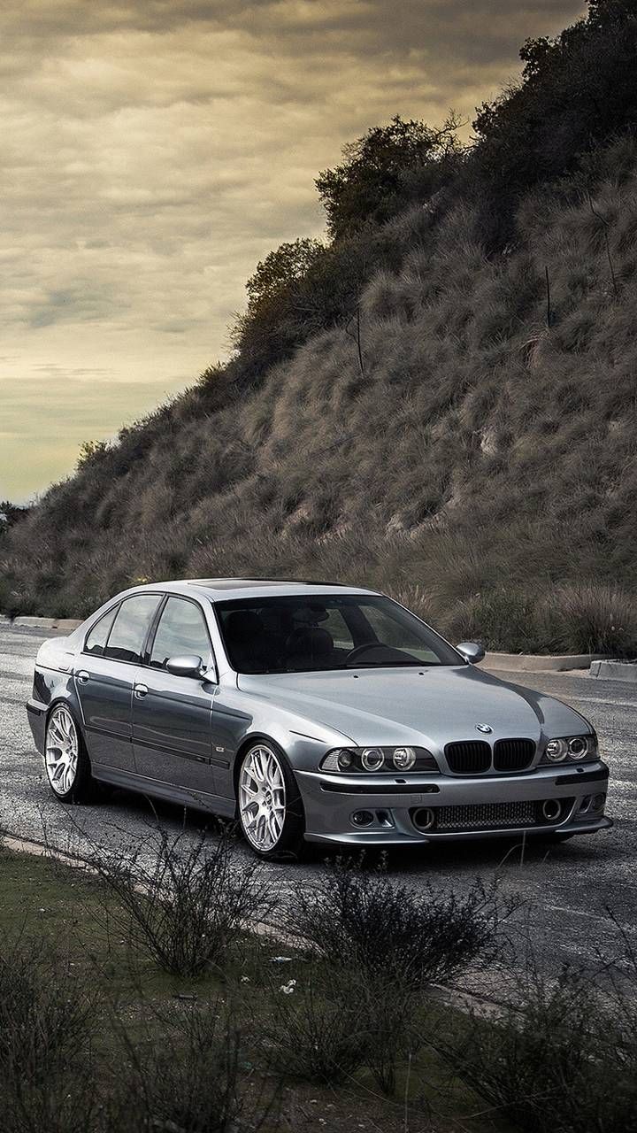 BMW M5 wallpaper
