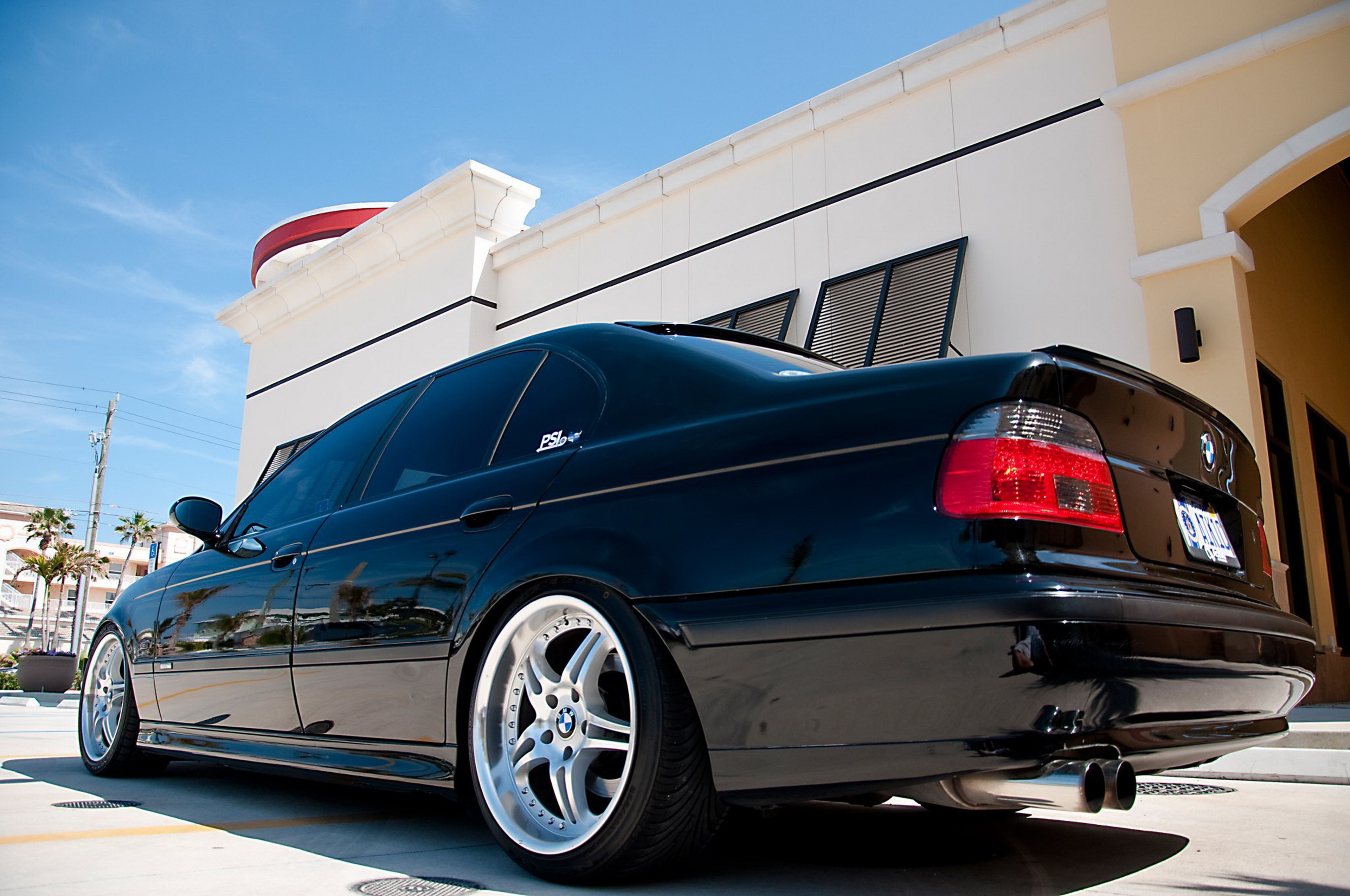 Download Vehicle BMW 4k Ultra HD Wallpaper