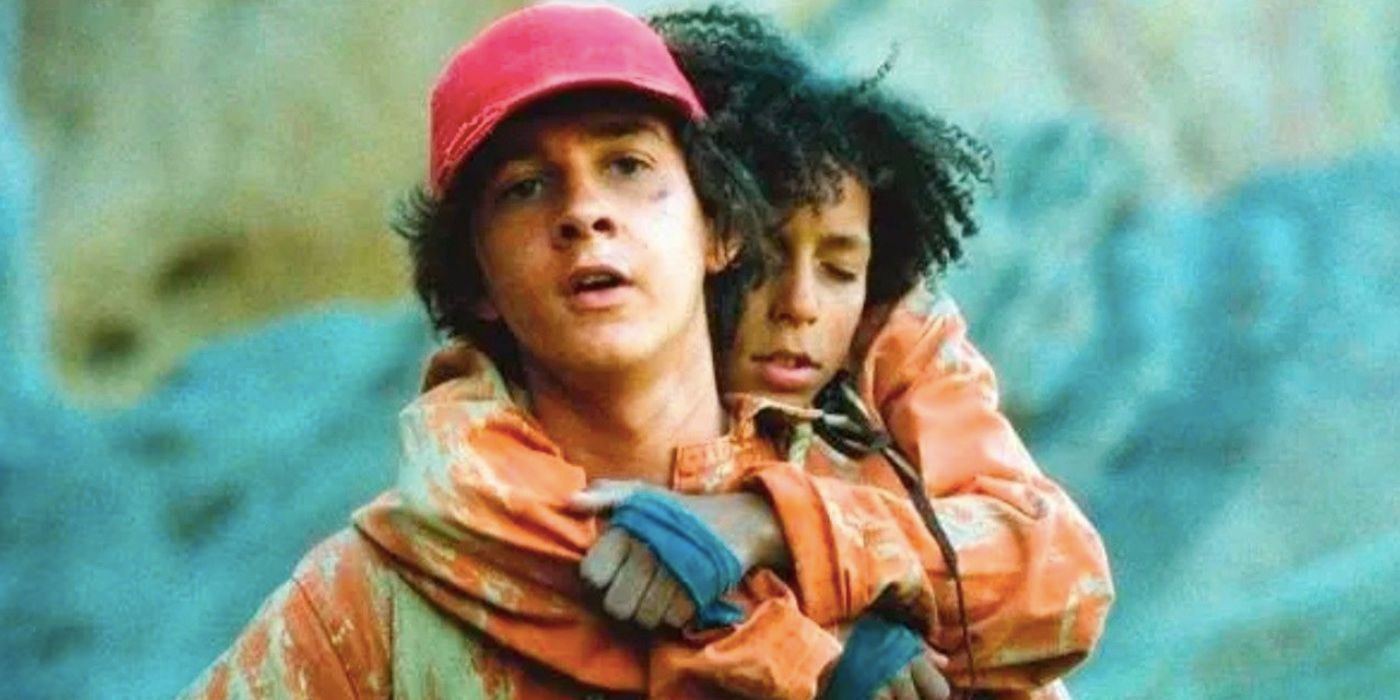 Who Plays Zero in Holes?
