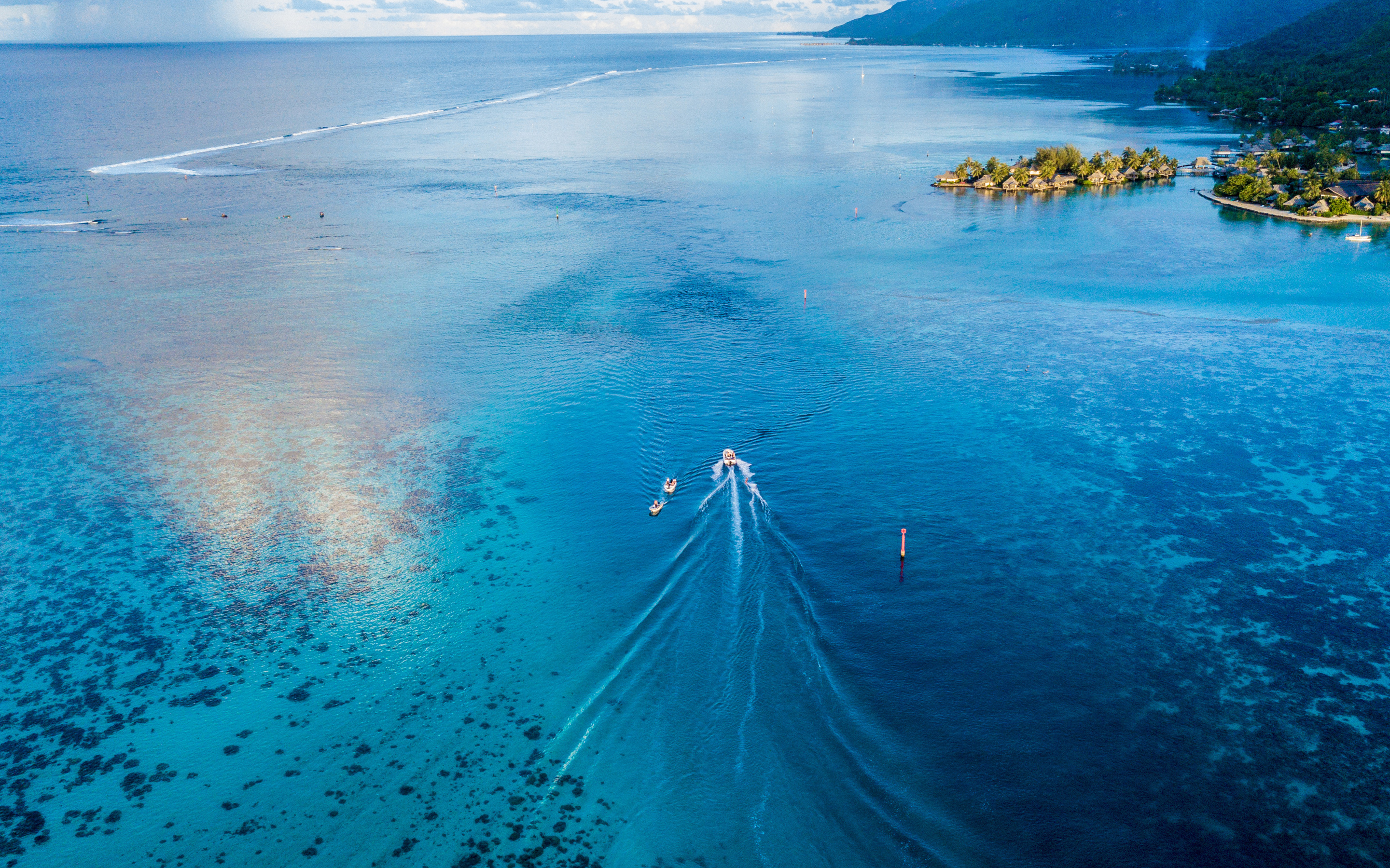 Boat Sailing Top View 4k