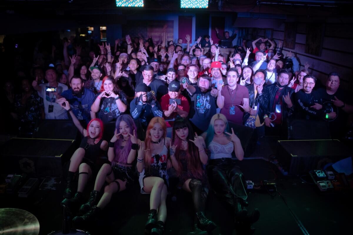 Rolling Quartz's first US tour welcomes