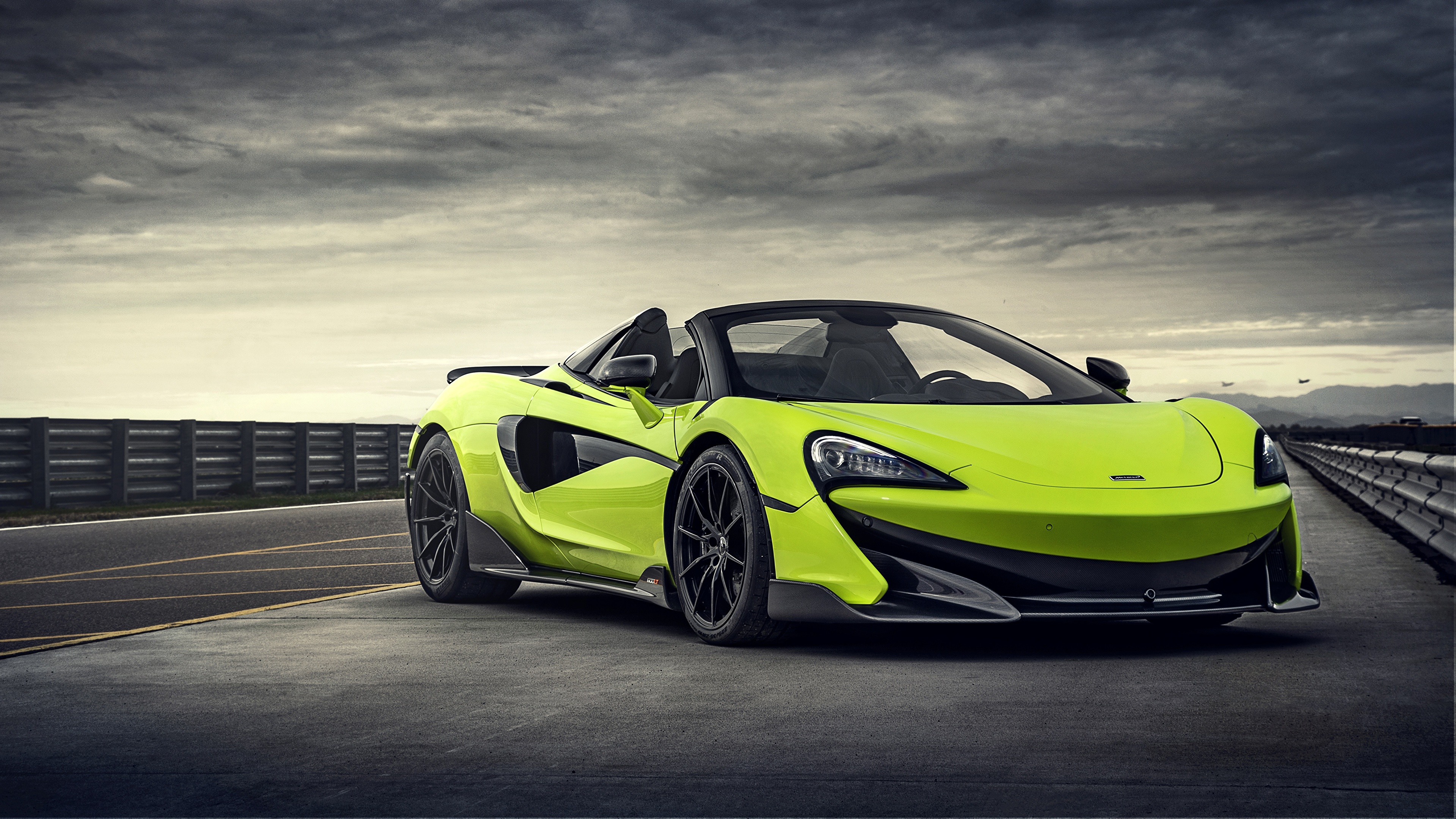 Desktop Wallpaper McLaren Spider 2019