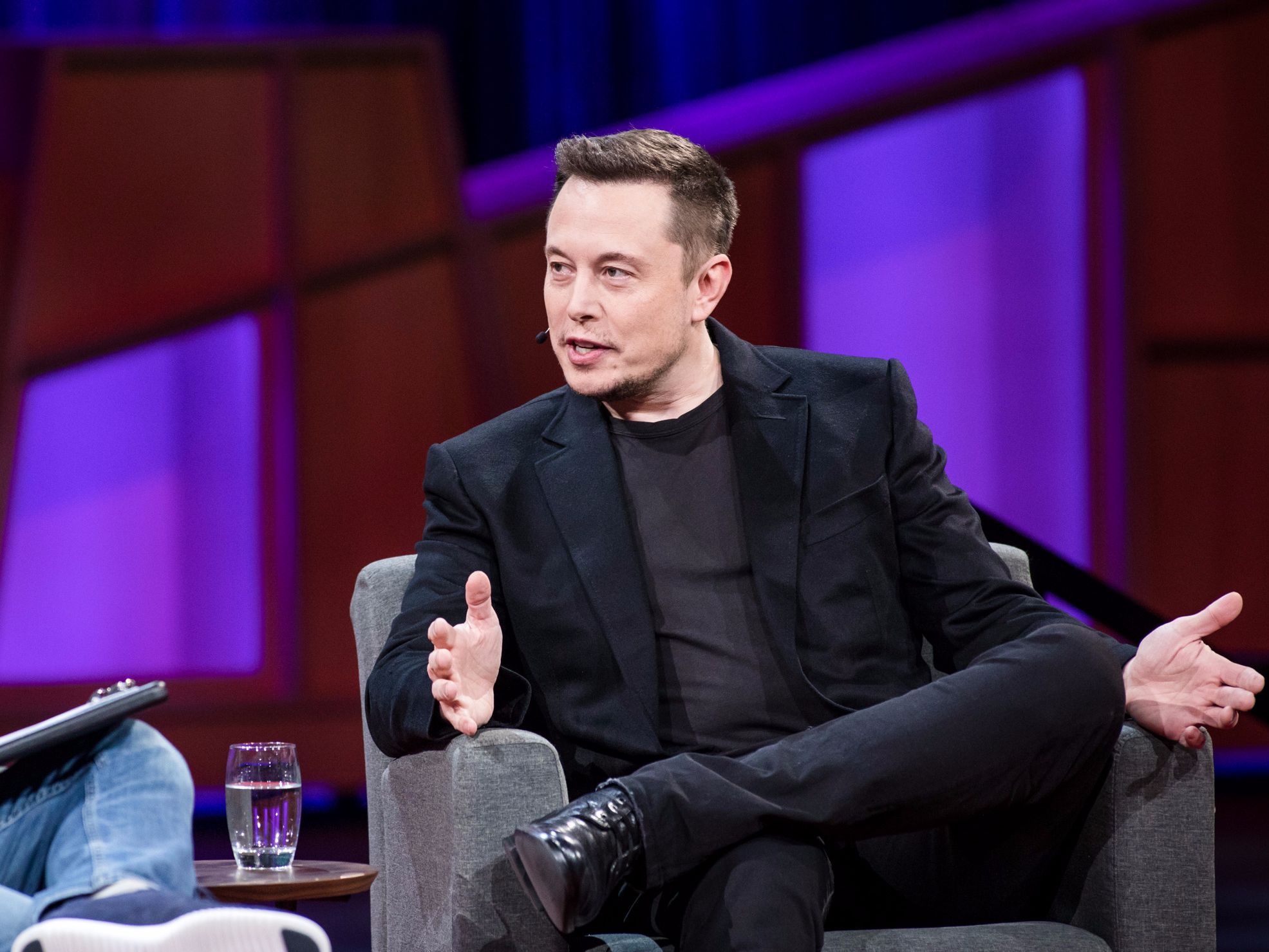 Download Elon Musk wallpaper