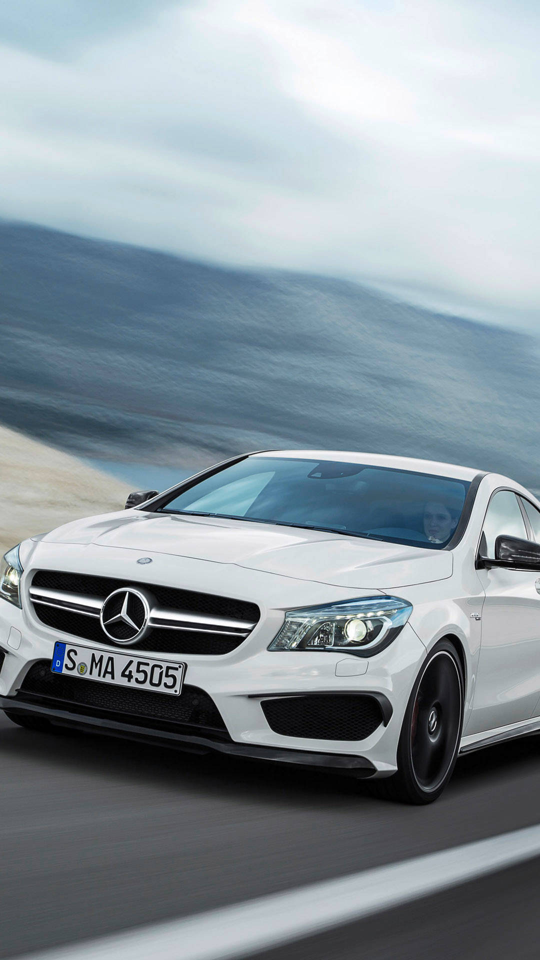 Download free White Mercedes Benz Road
