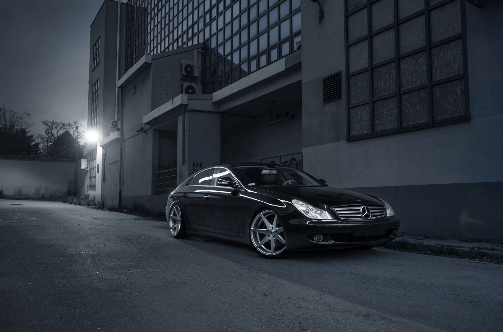 MERCEDES BENZ CLS