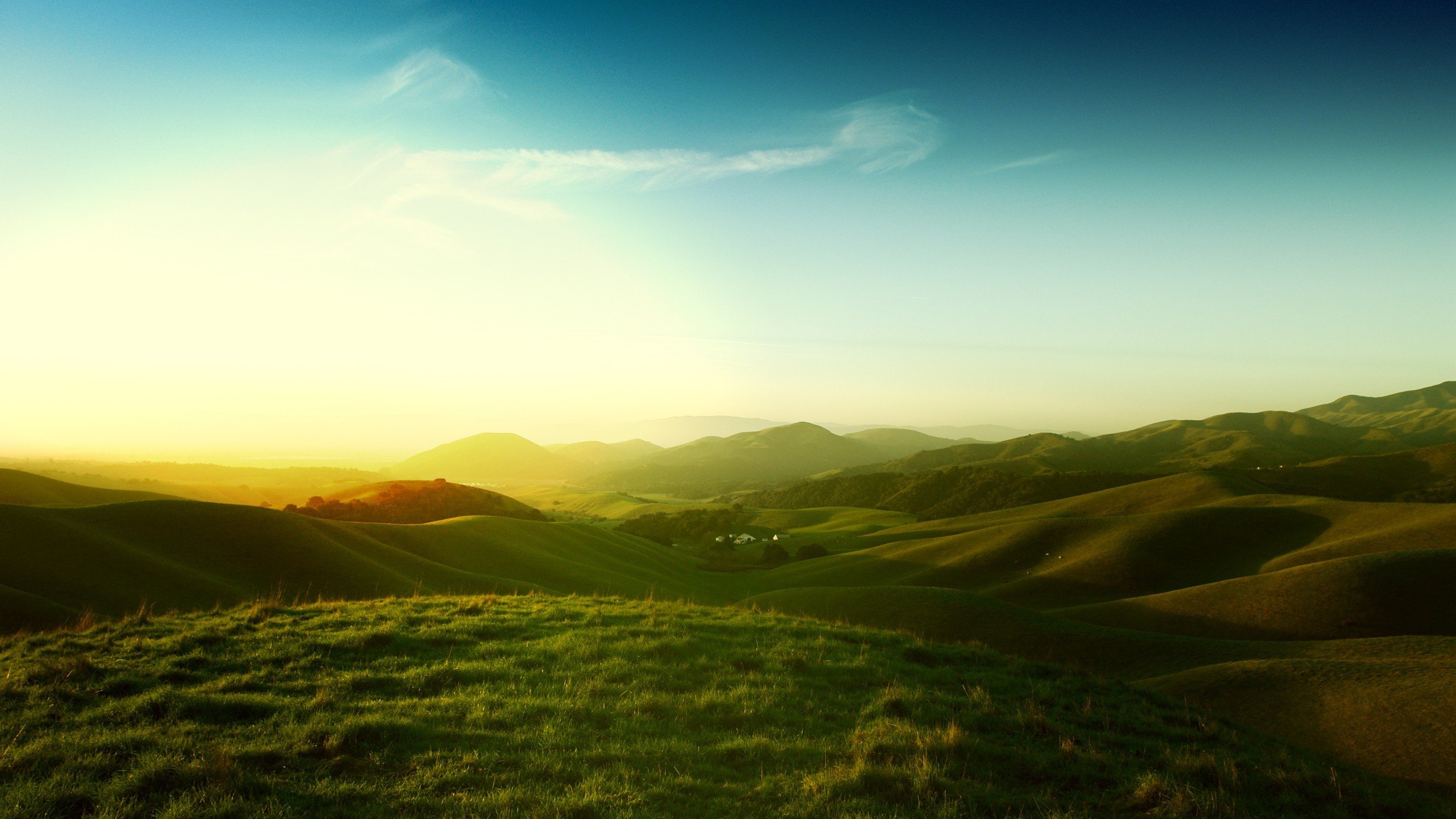 Beautiful Green Hills HD wallpaper