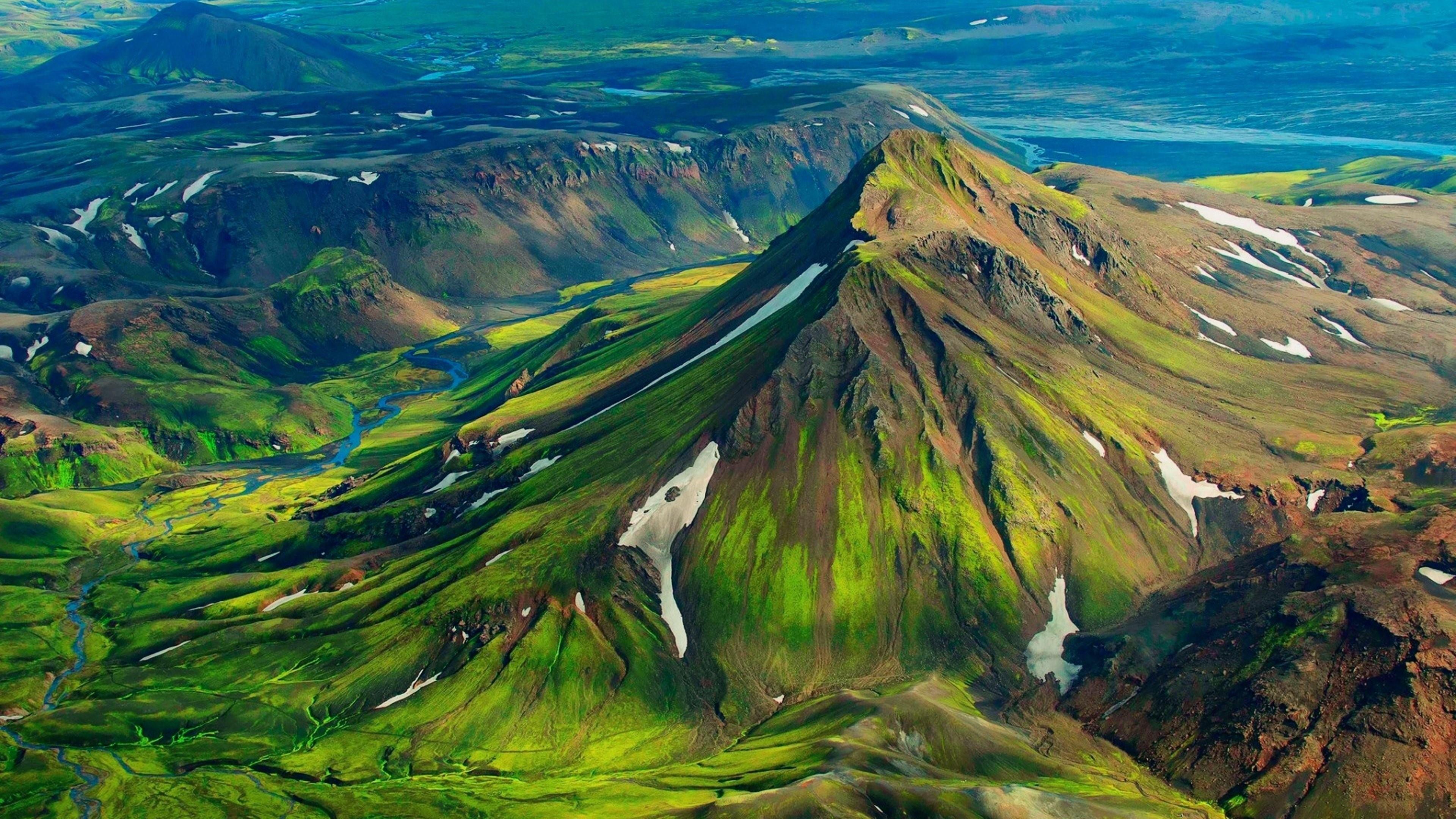 Green mountain in Iceland