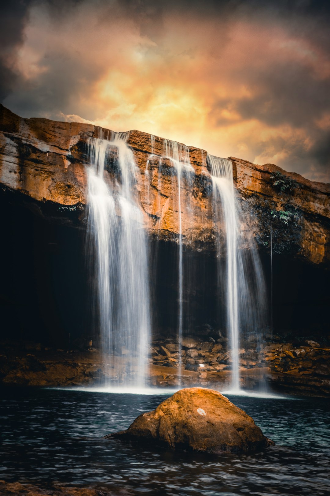 Waterfall Wallpaper: Free HD Download