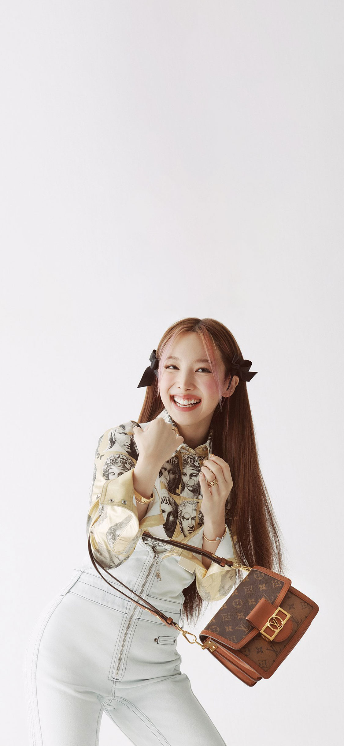 twice wallpaper x Louis