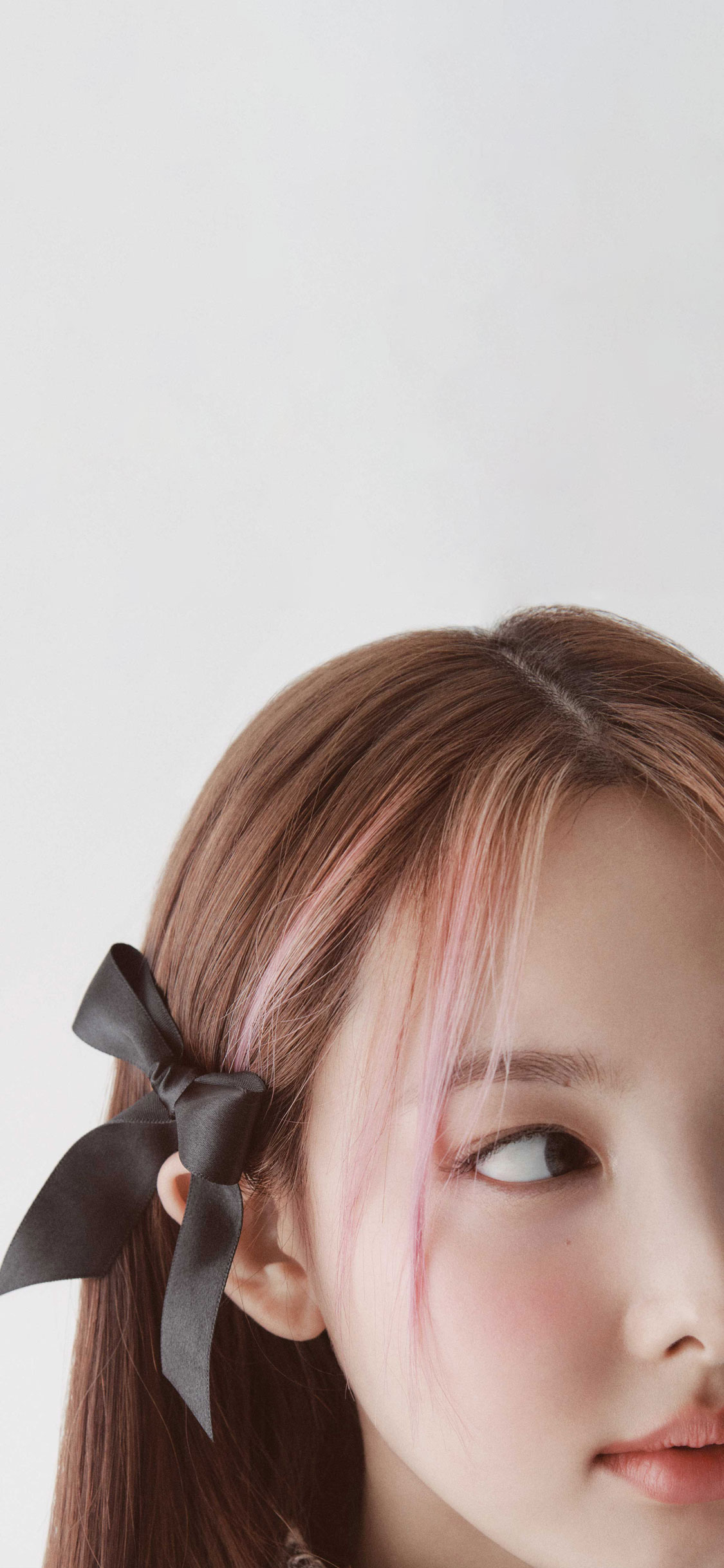 twice wallpaper x Louis