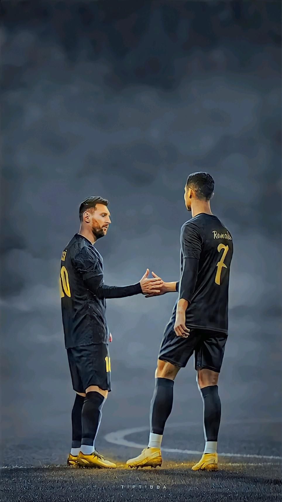 Cristiano Ronaldo and Messi wallpaper