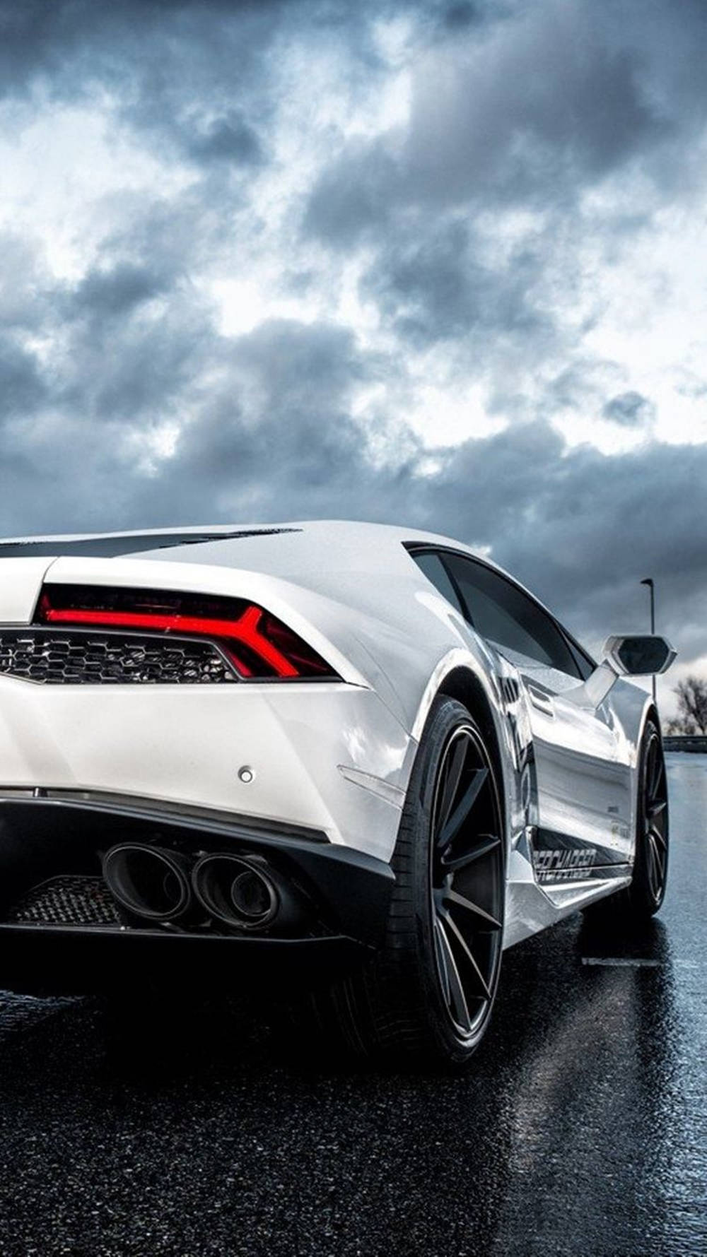 Download Lamborghini iPhone White Car