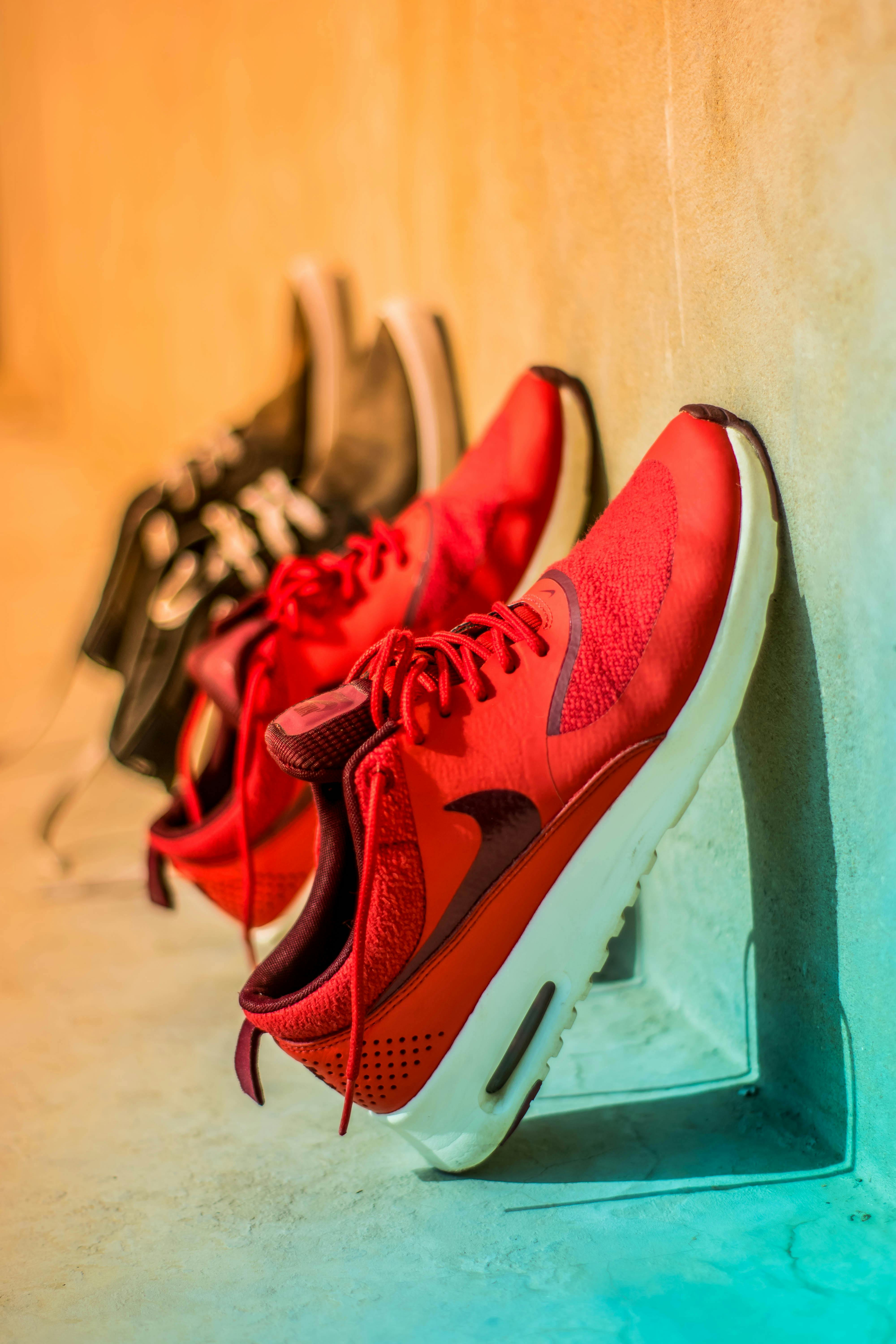 Running Shoes Photo, Download The BEST