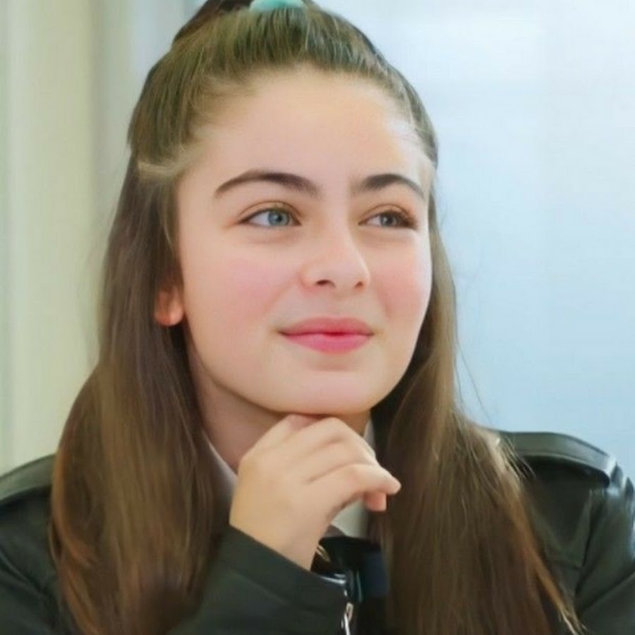 leya kirsan