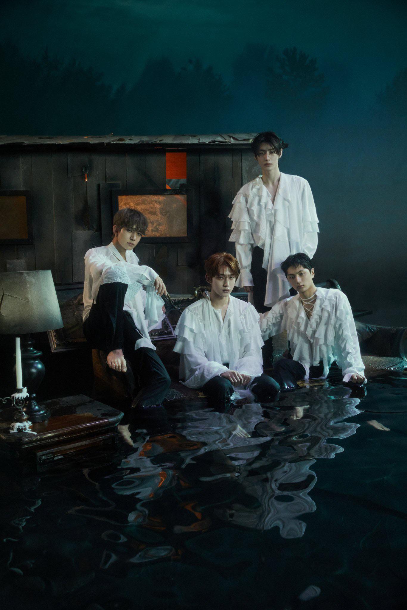 ENHYPEN Mini Album 'DARK