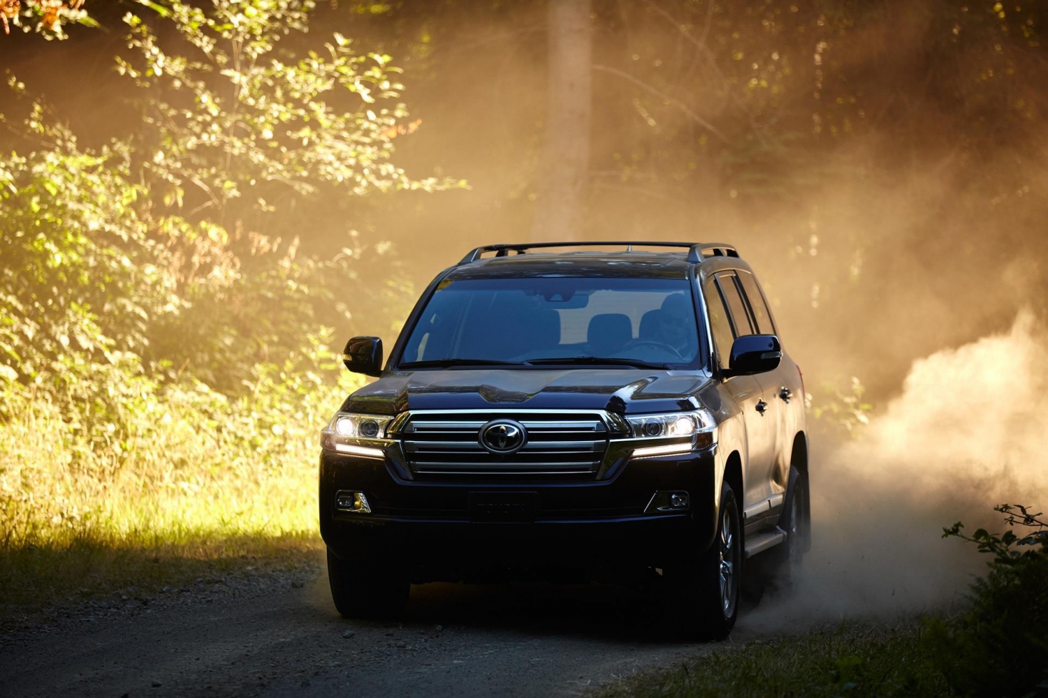 Toyota Land Cruiser Wallpaper HD