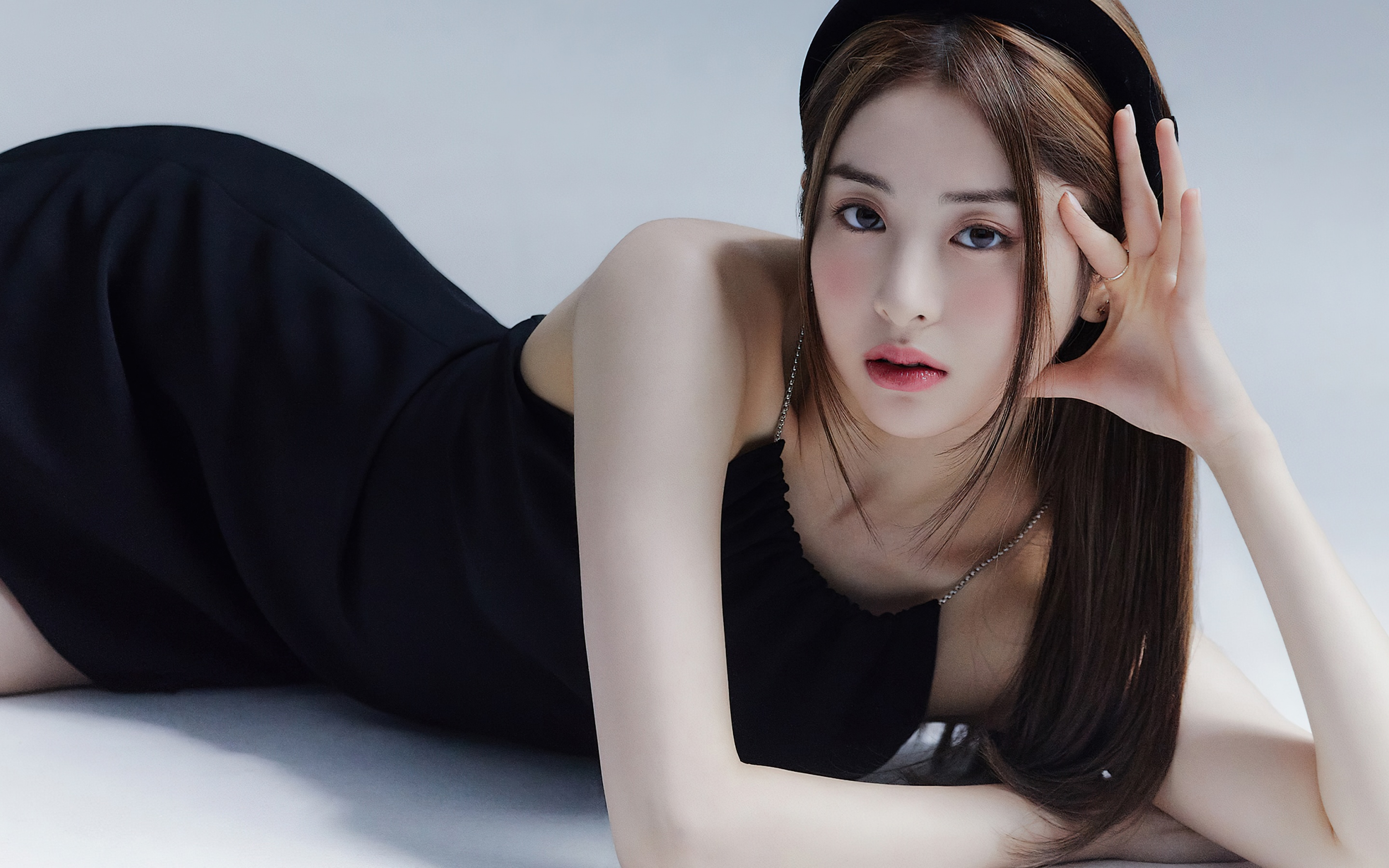 Huh Yunjin Wallpaper 4K, Le Sserafim, K Pop Singer