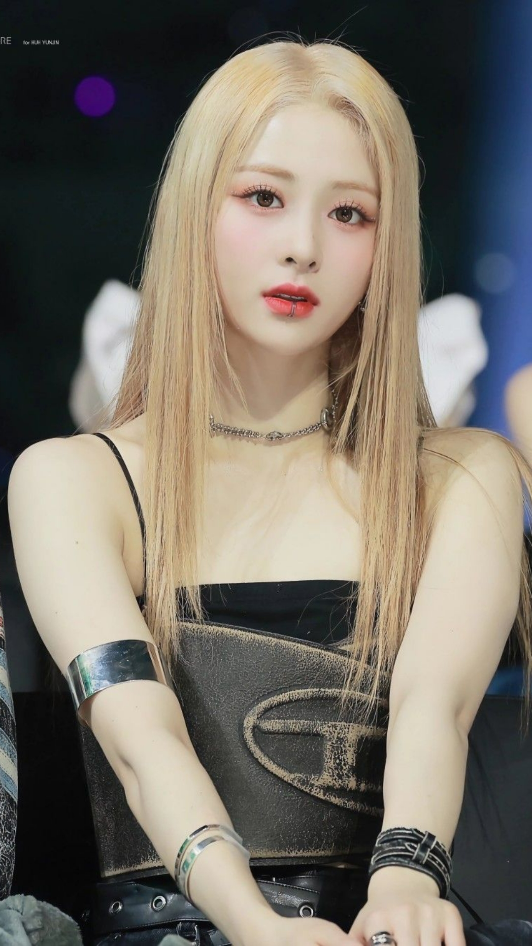 Huh Yun Jin Wallpaper