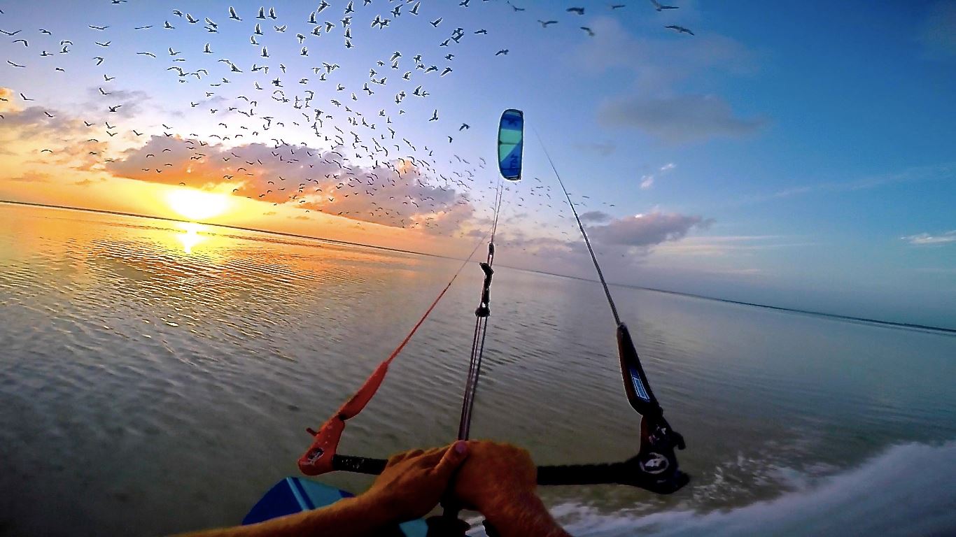 Kitesurfing in Cancun