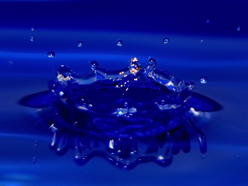 Blue Splash. Be water, my friend
