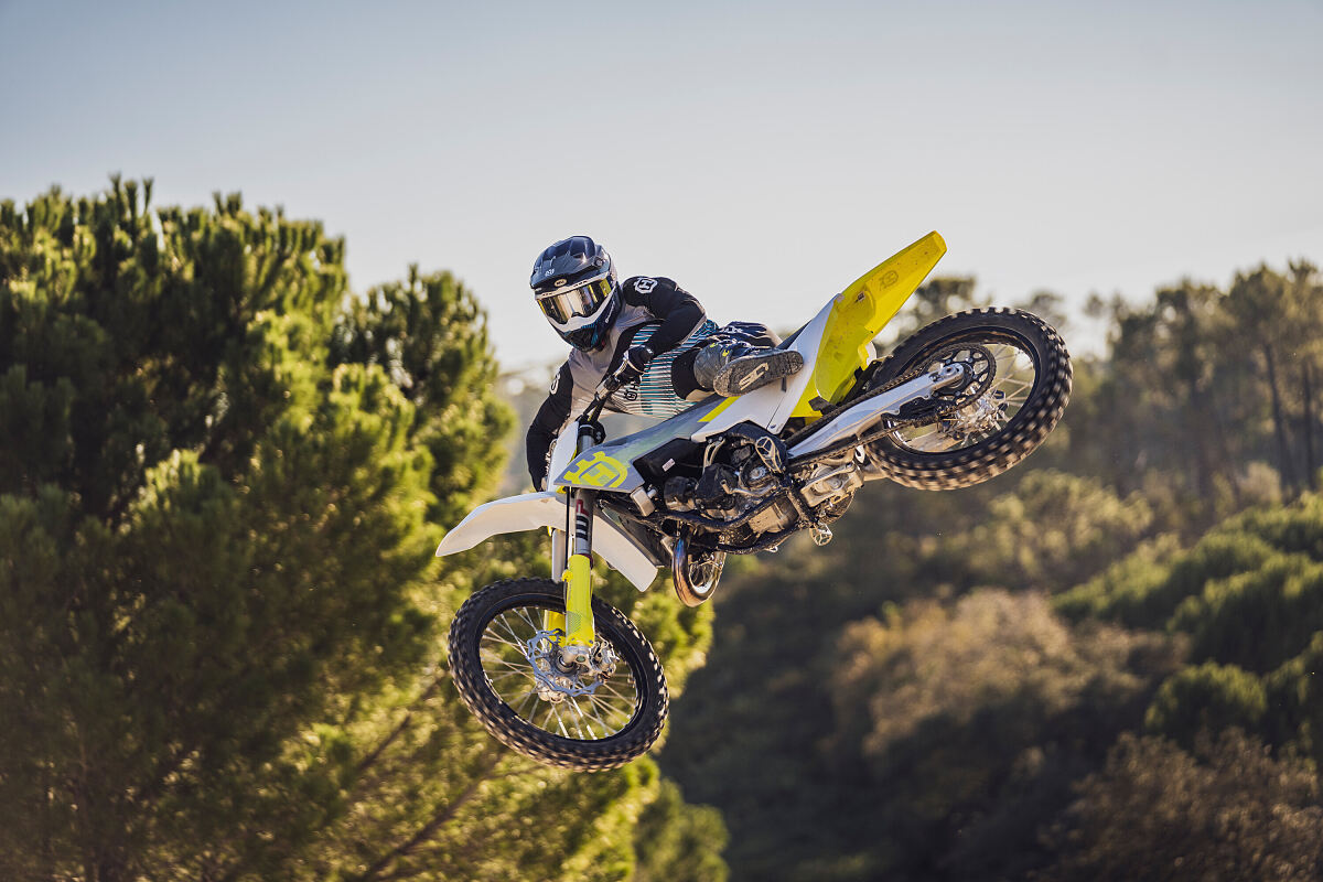 HUSQVARNA MOTORCYCLES REVEALS ITS