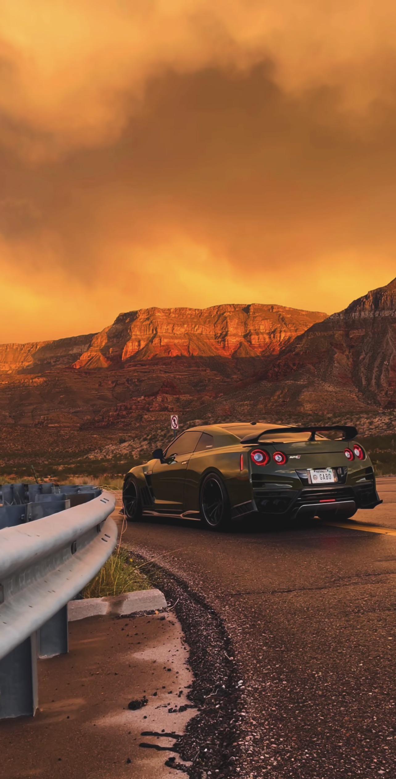 R35 wallpaper