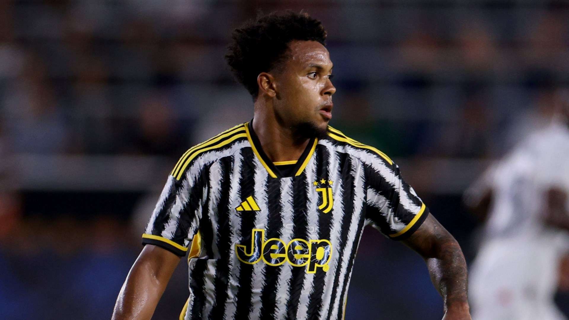 Weston McKennie picks out Juventus team
