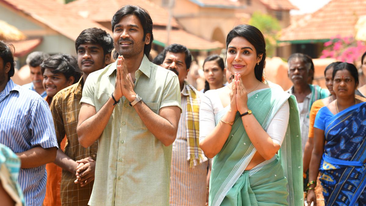 'Vaathi' movie review: Dhanush can't