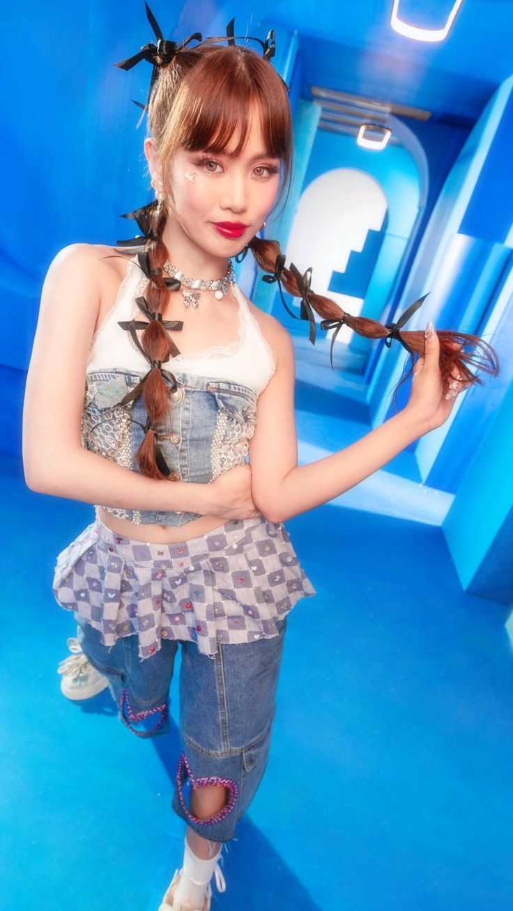 bini maloi. Wallpaper iphone