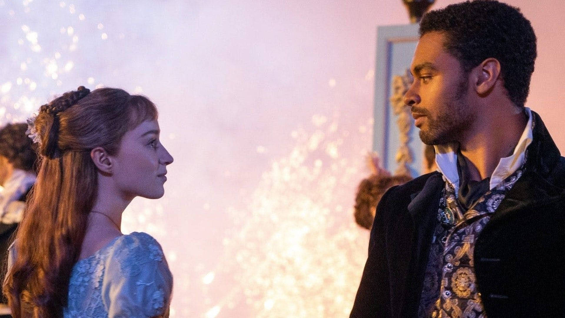 Bridgerton Wallpaper