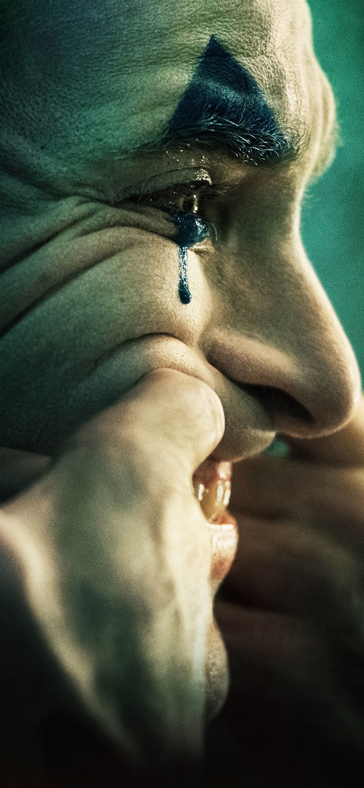 joker iPhone 12 Wallpaper Free