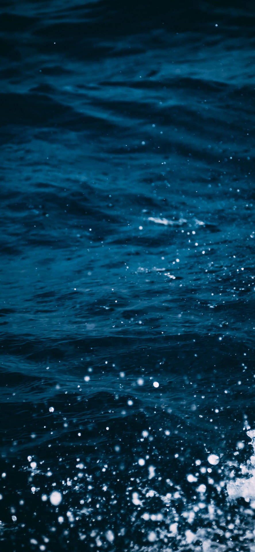 Download free iPhone Xs Ocean Deep Blue