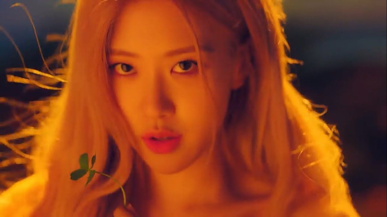 BLACKPINK (Rose) This Love MV