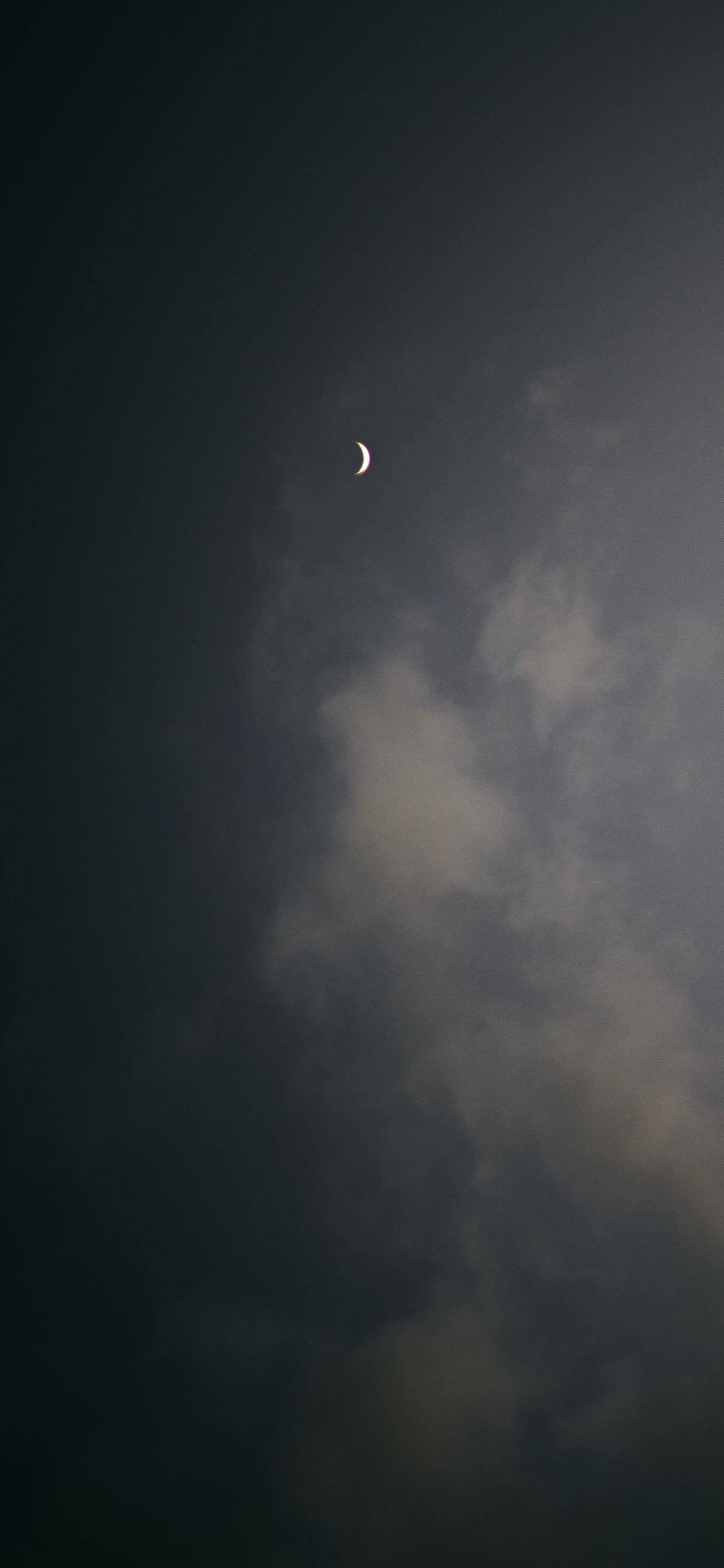 Dusk Relaxation iPhone SE Wallpaper