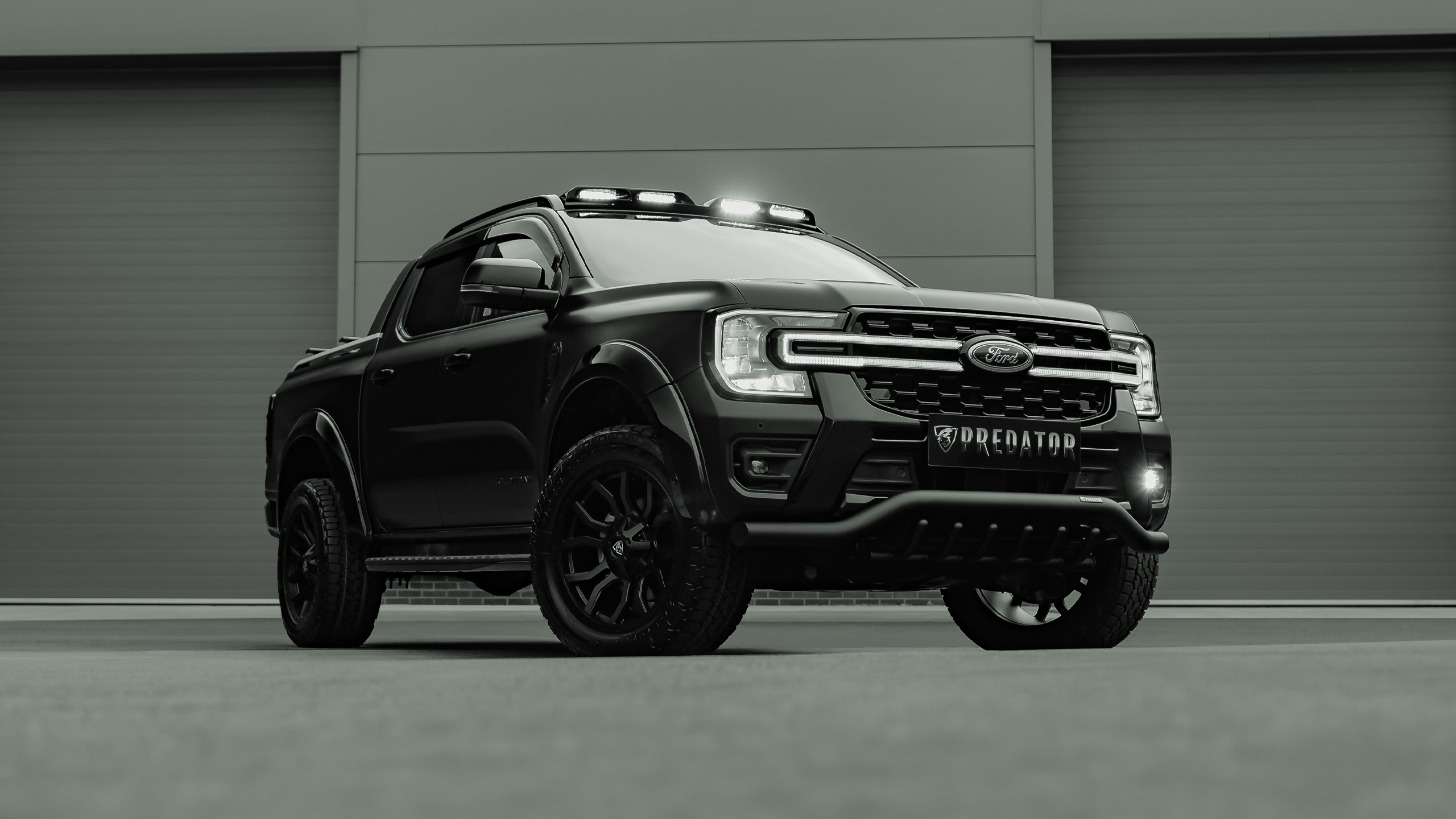 Predator 4x4 Wallpaper for Phone & Desktop