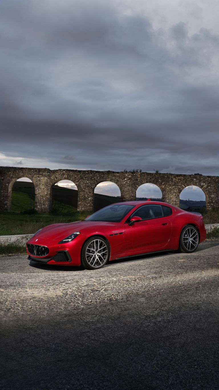 2023 Maserati GranTurismo Trofeo
