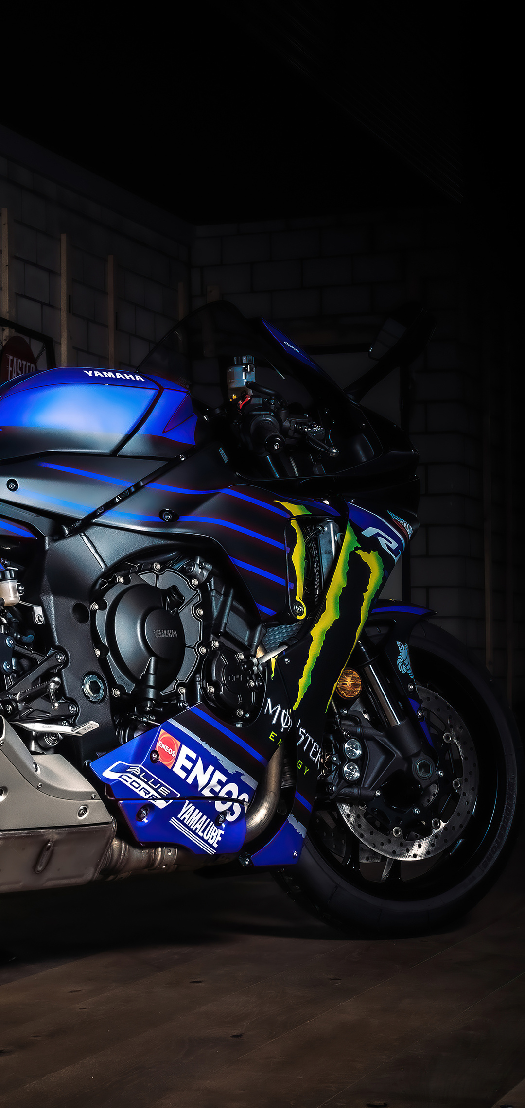 Yamaha R1 Valentino Rossi 5k